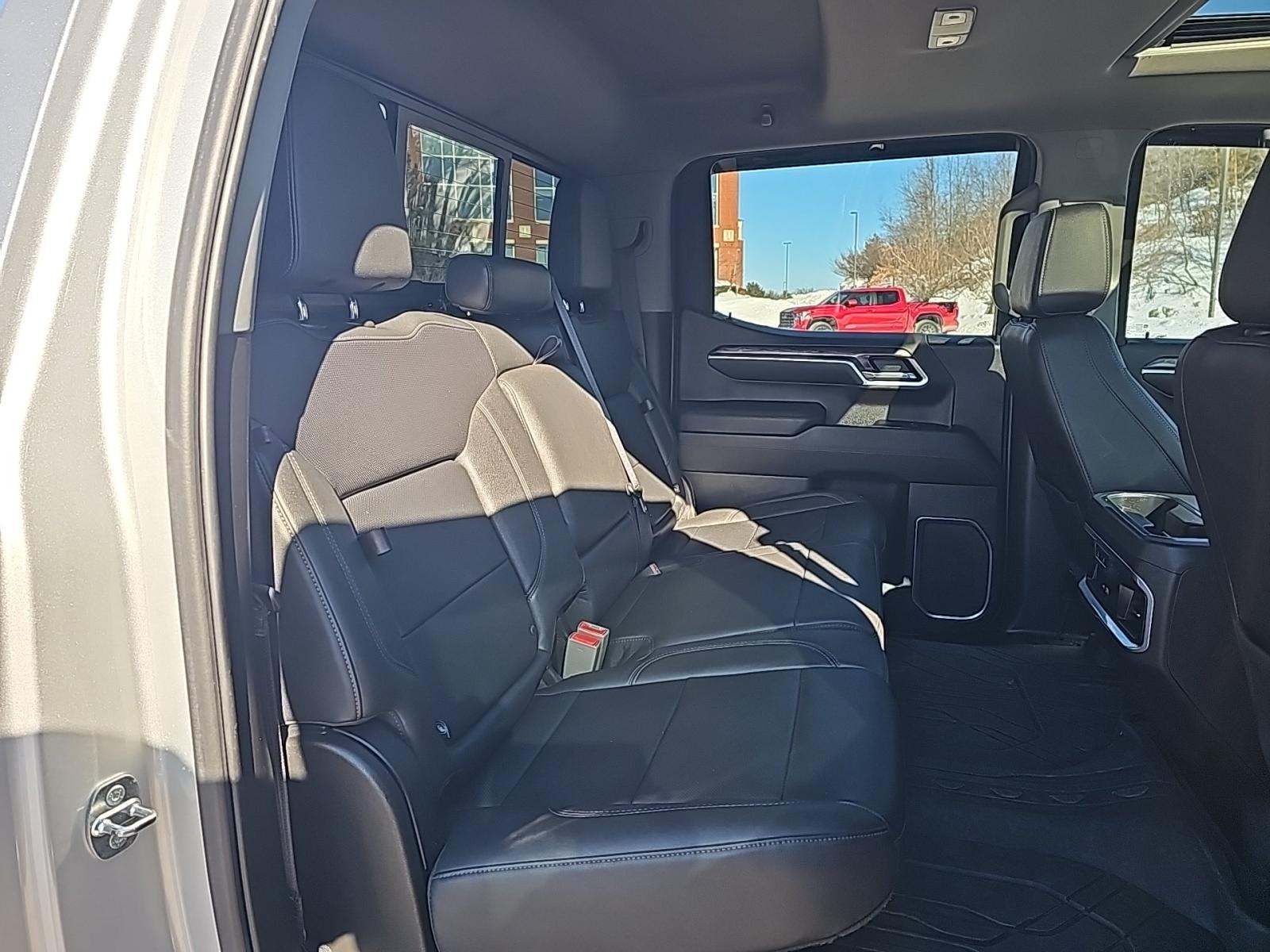 2022 Chevrolet Silverado 1500 LTZ RWD