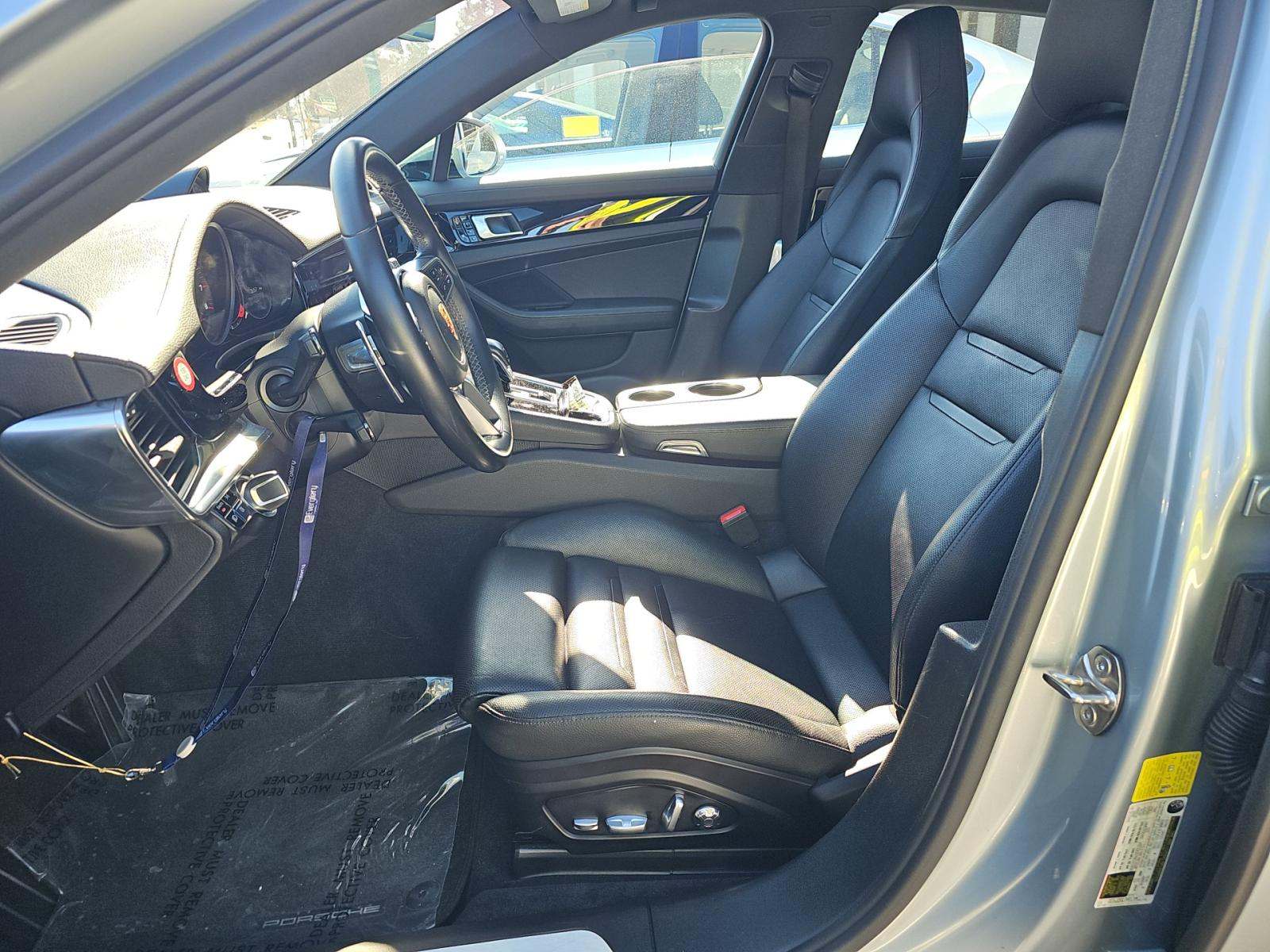 2018 Porsche Panamera 4 AWD