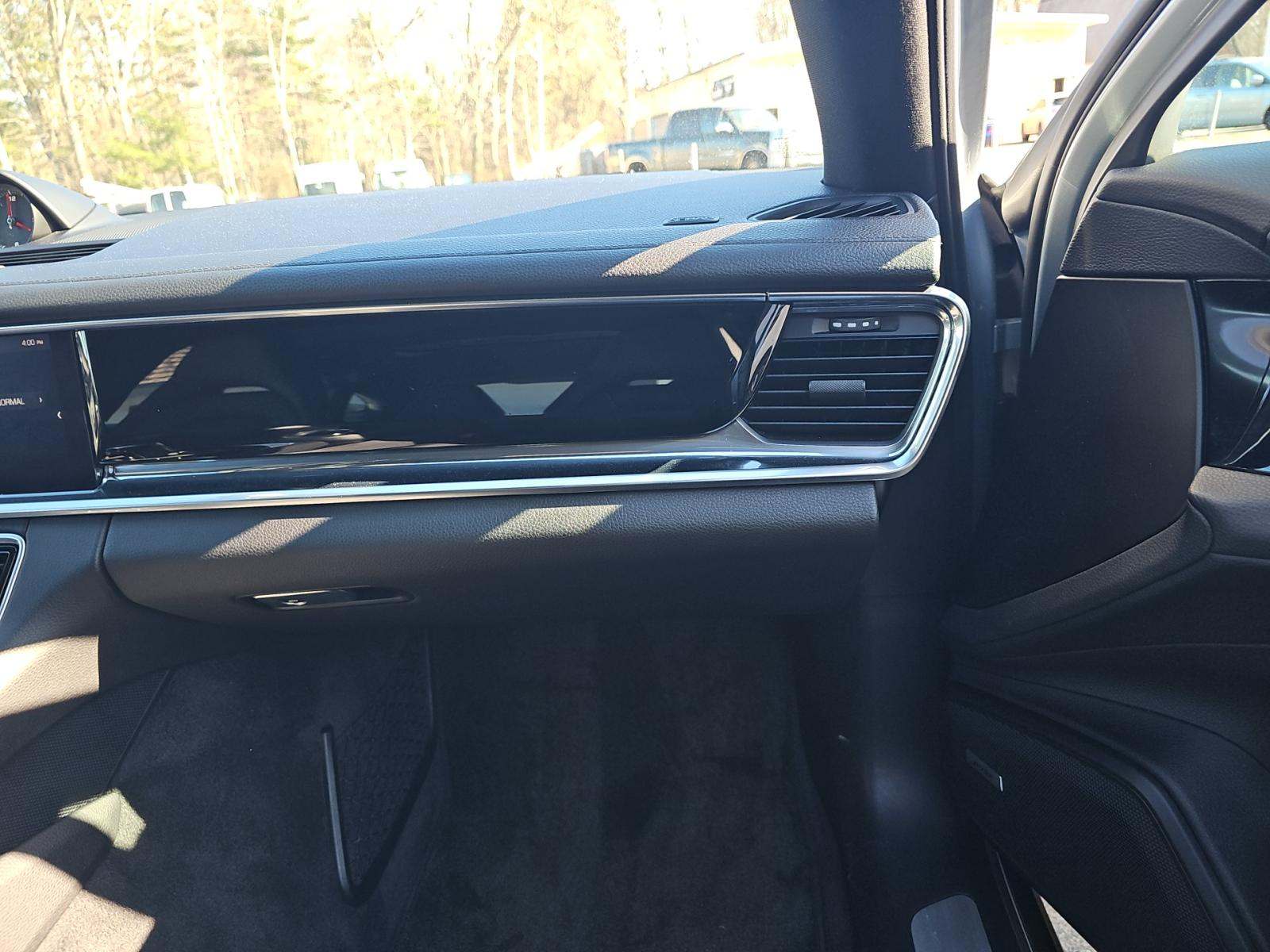 2018 Porsche Panamera 4 AWD