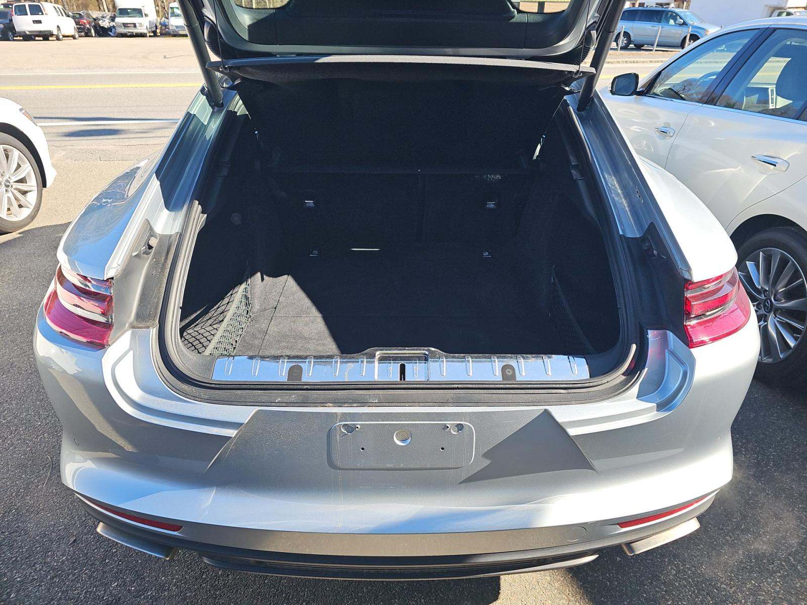 2018 Porsche Panamera 4 AWD