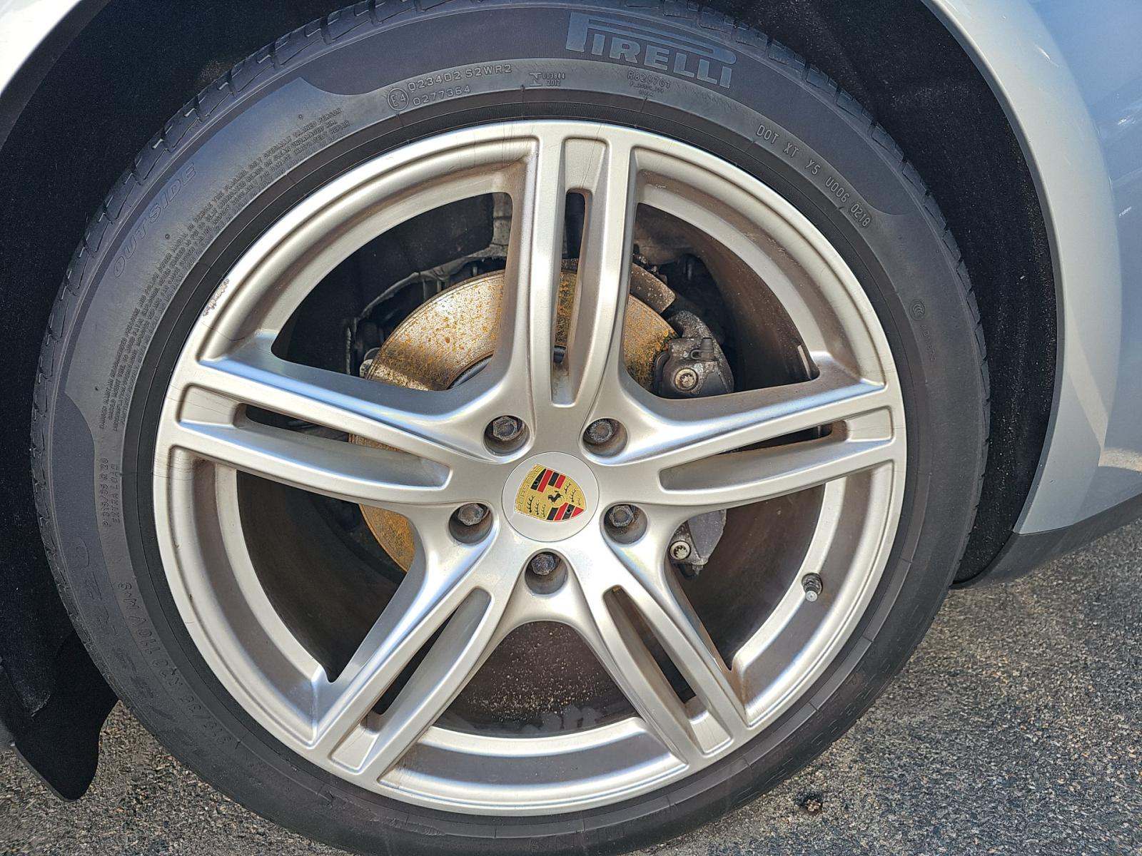 2018 Porsche Panamera 4 AWD