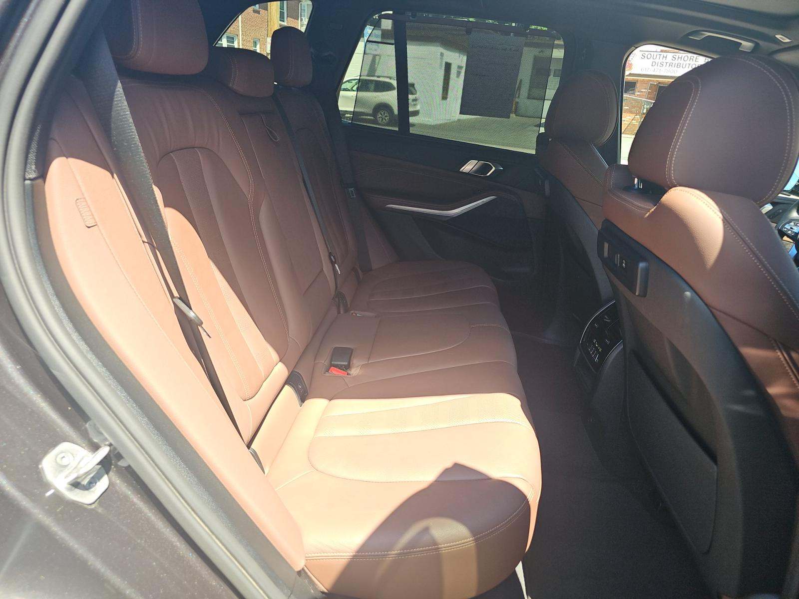 2022 BMW X5 xDrive40i AWD