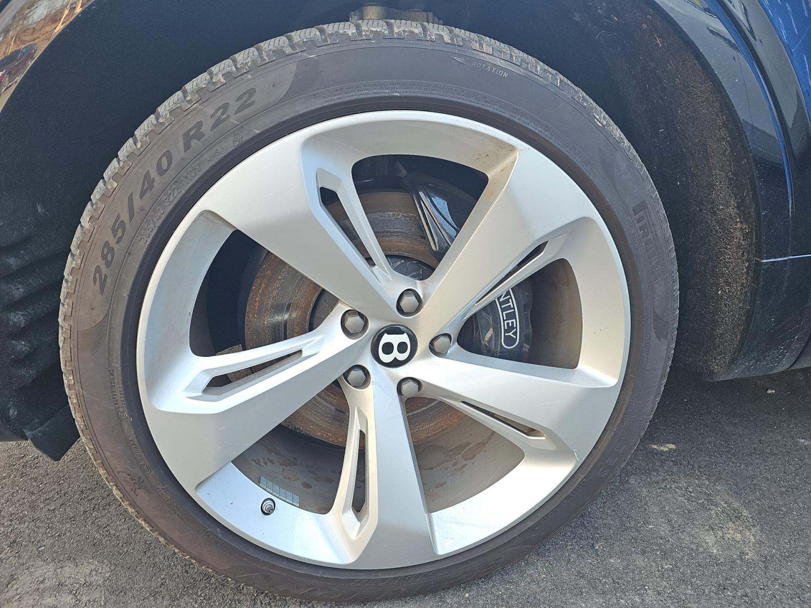 2018 Bentley Bentayga W12 Signature AWD