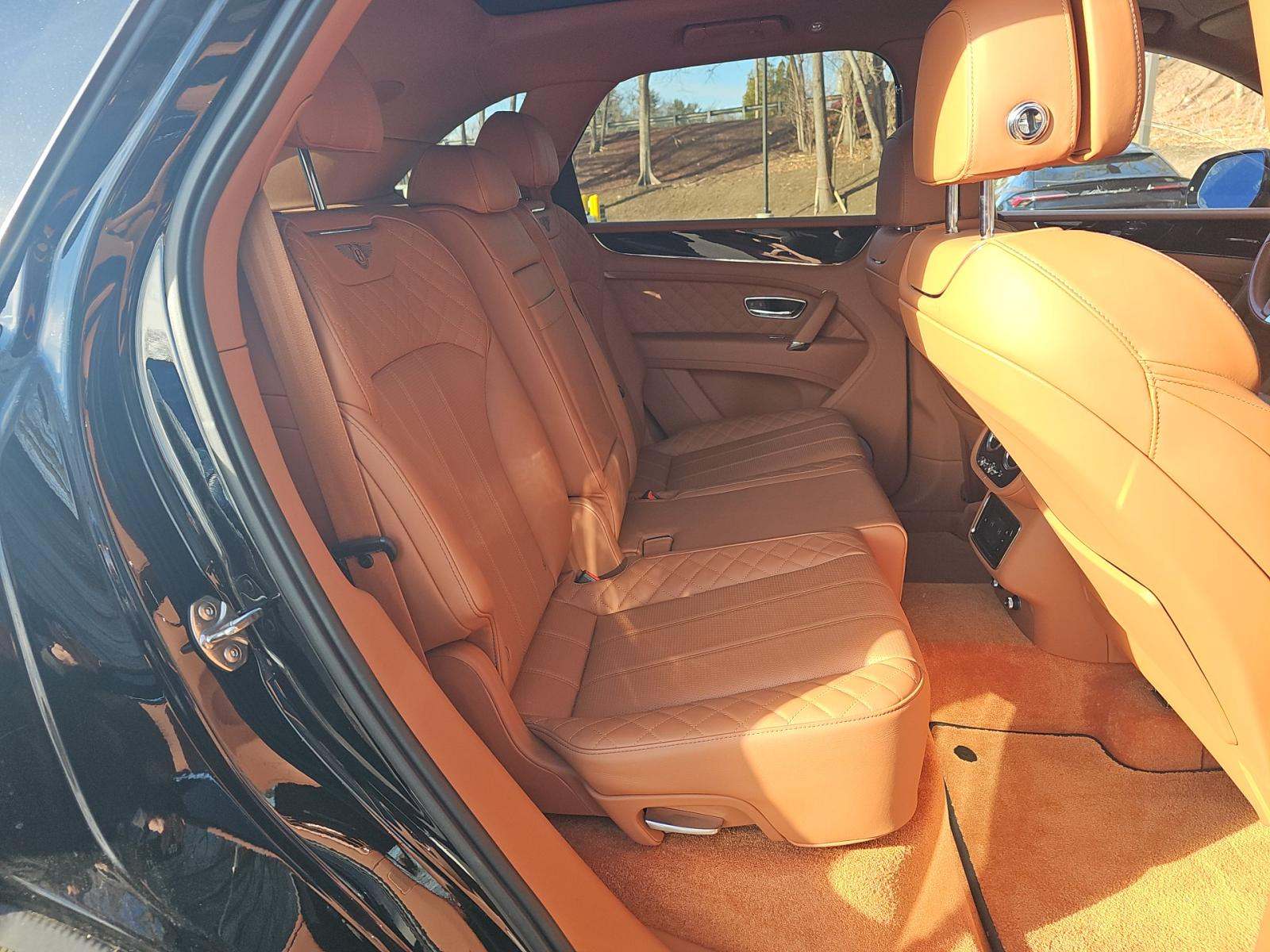 2018 Bentley Bentayga W12 Signature AWD