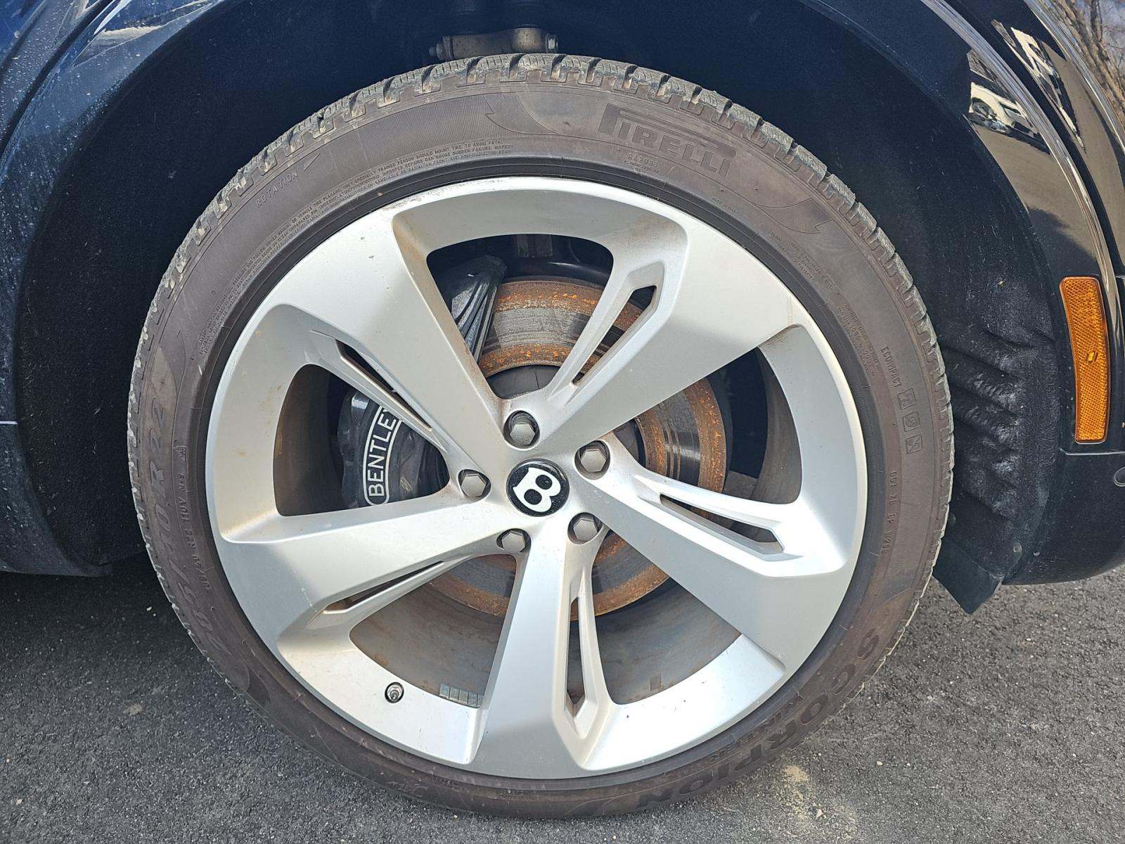 2018 Bentley Bentayga W12 Signature AWD