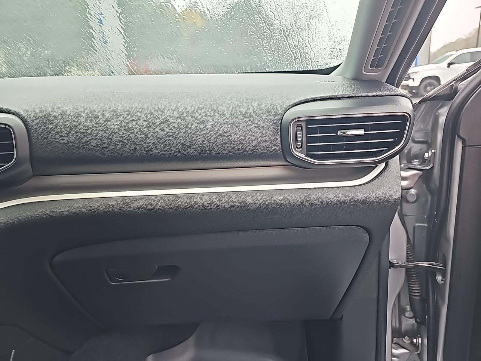 2022 Ford Explorer XLT AWD