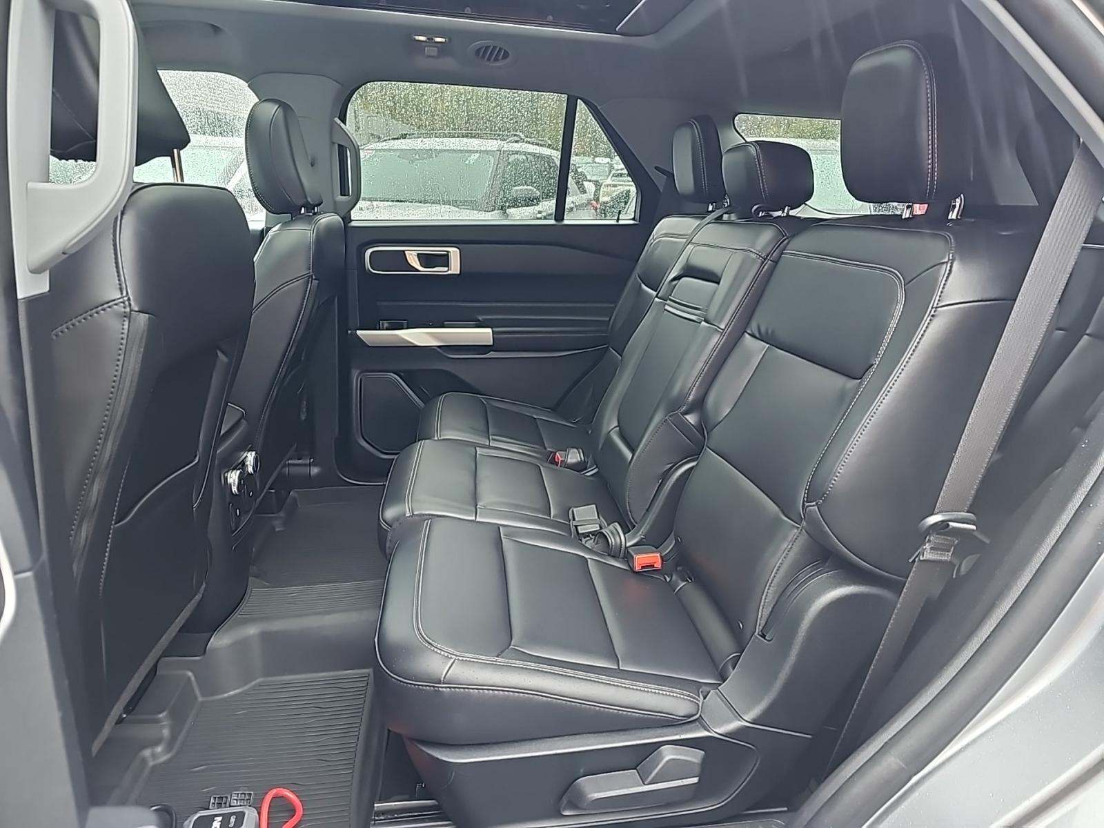 2022 Ford Explorer XLT AWD