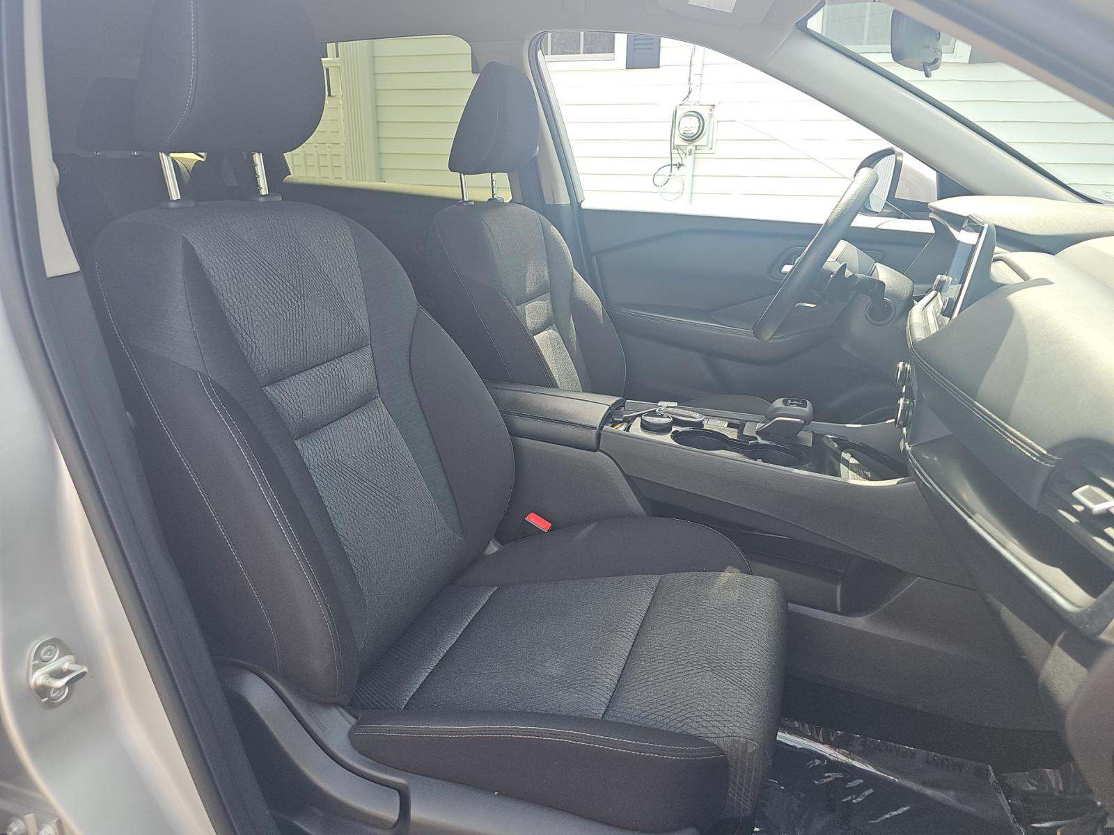 2024 Nissan Rogue SV AWD