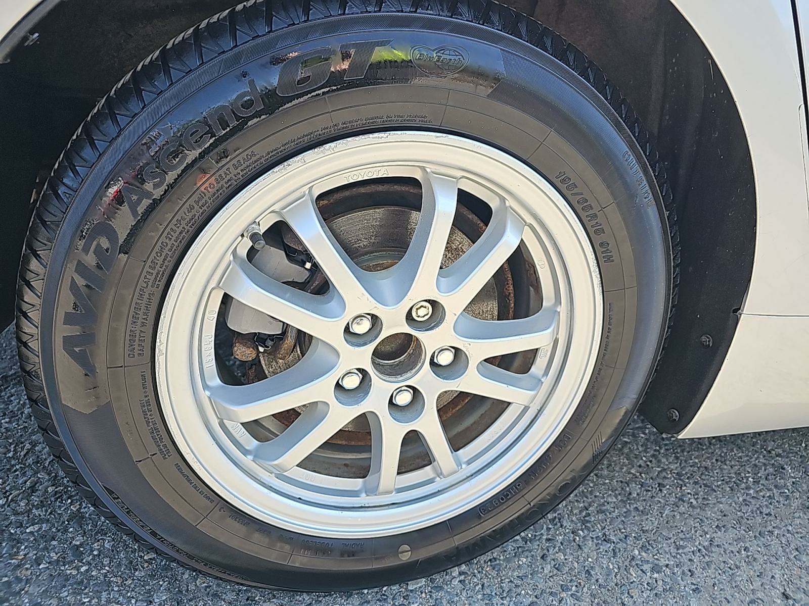 2017 Toyota Prius Prime Plus FWD