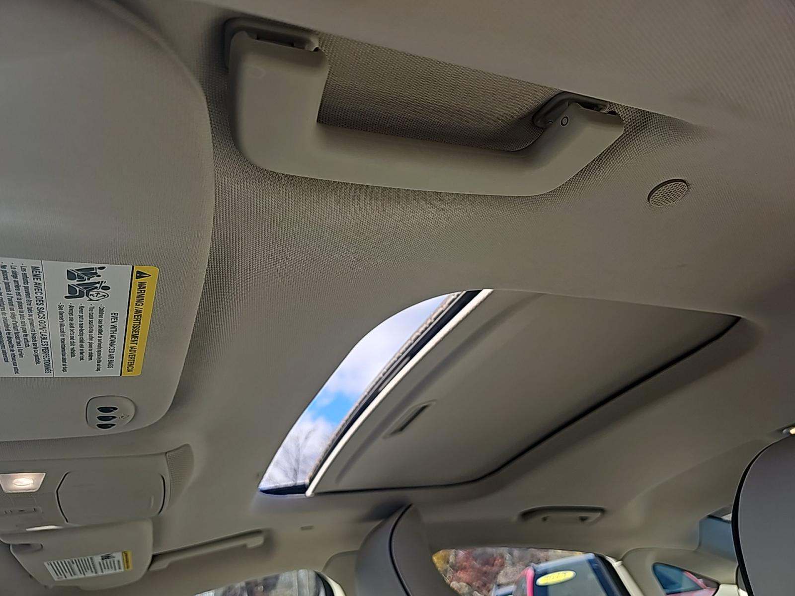 2017 Ford Fusion Energi Platinum FWD