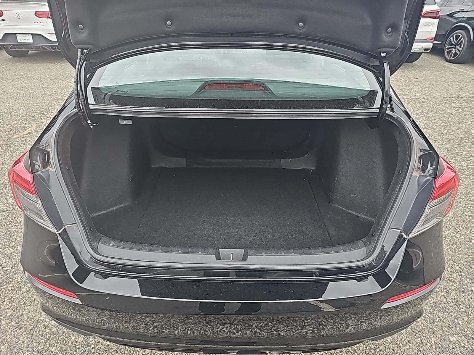 2022 Honda Civic LX FWD