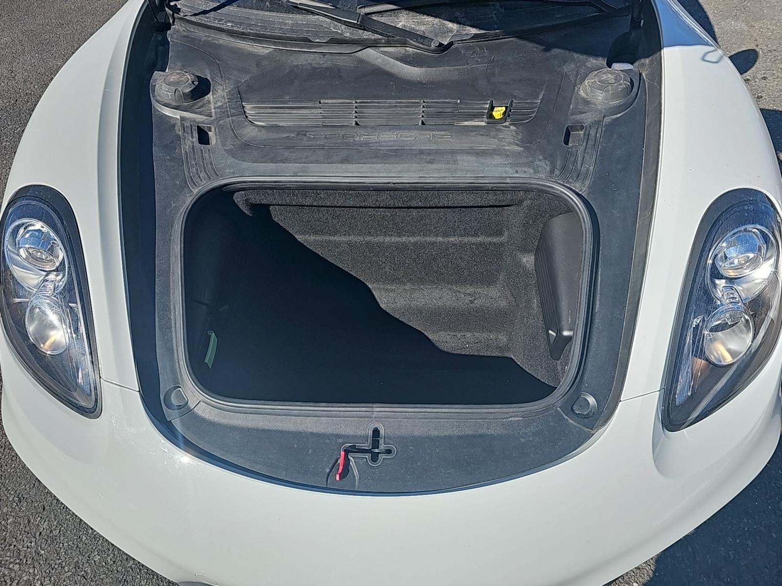 2016 Porsche Cayman Base RWD