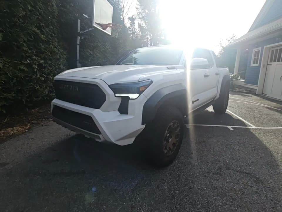 2024 Toyota Tacoma Hybrid Trailhunter AWD