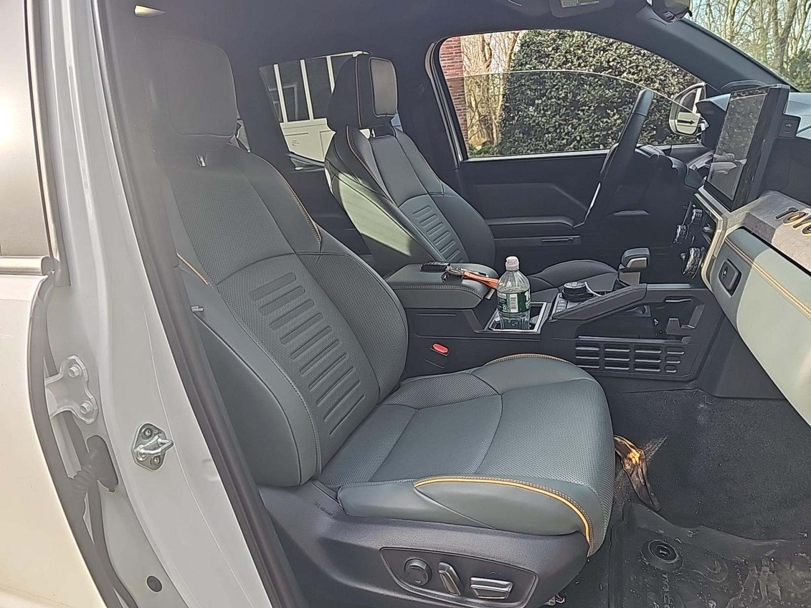 2024 Toyota Tacoma Hybrid Trailhunter AWD