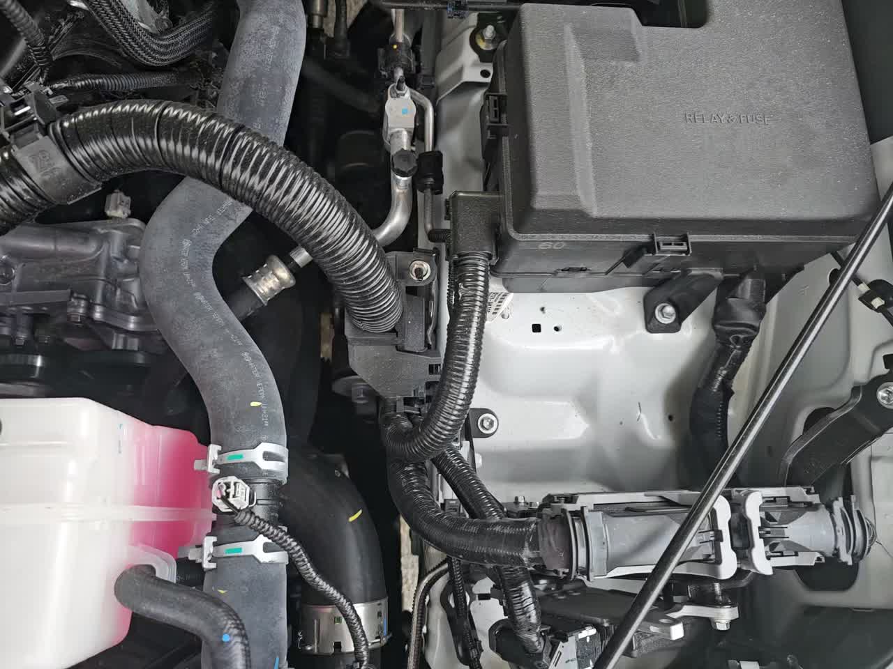 2024 Toyota Tacoma Hybrid Trailhunter AWD