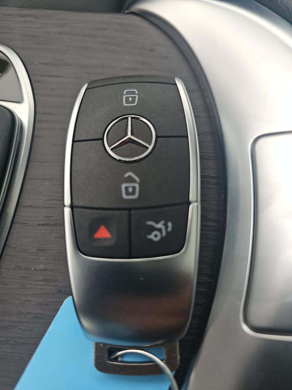 2021 Mercedes-Benz GLC GLC 300 AWD
