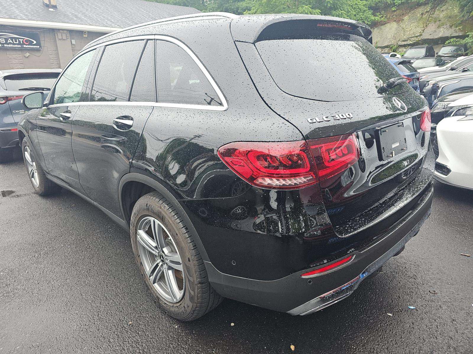 2021 Mercedes-Benz GLC GLC 300 AWD