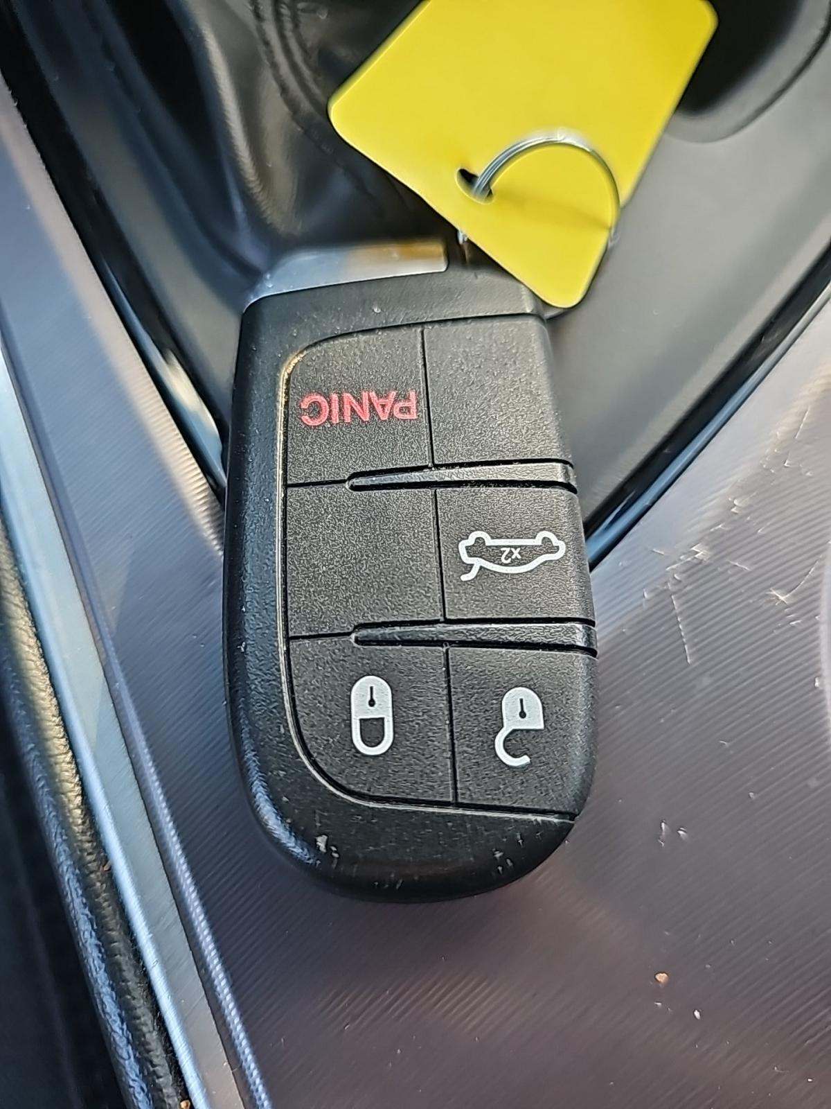 2022 Dodge Challenger R/T RWD