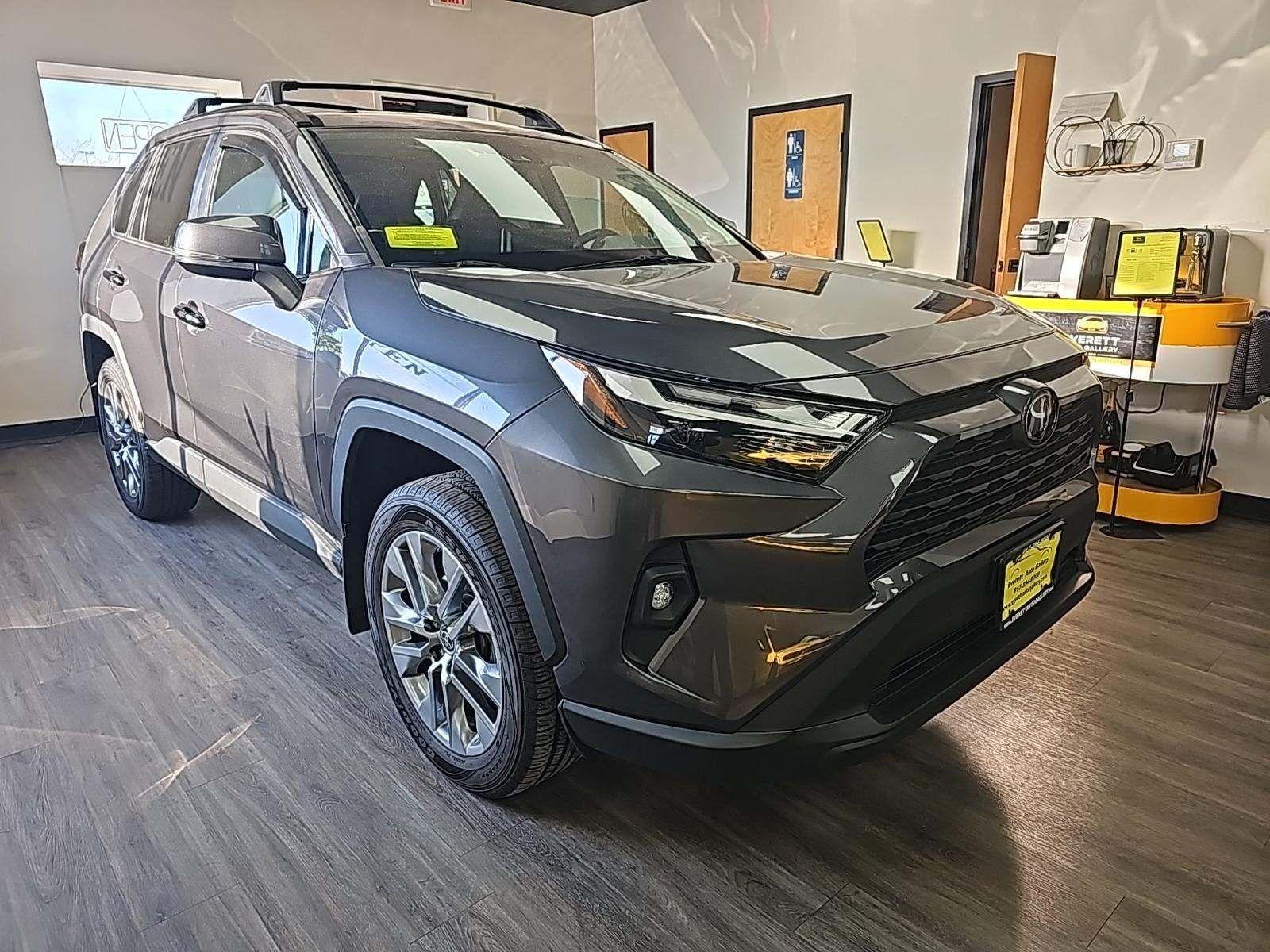 2022 Toyota RAV4 XLE Premium AWD