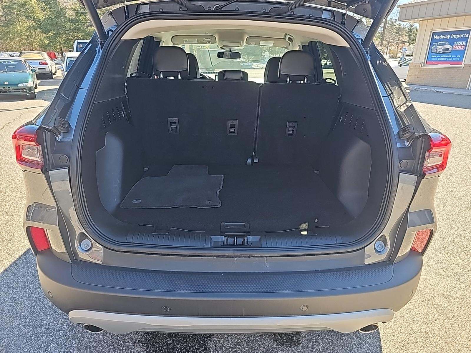 2025 Ford Escape Platinum AWD