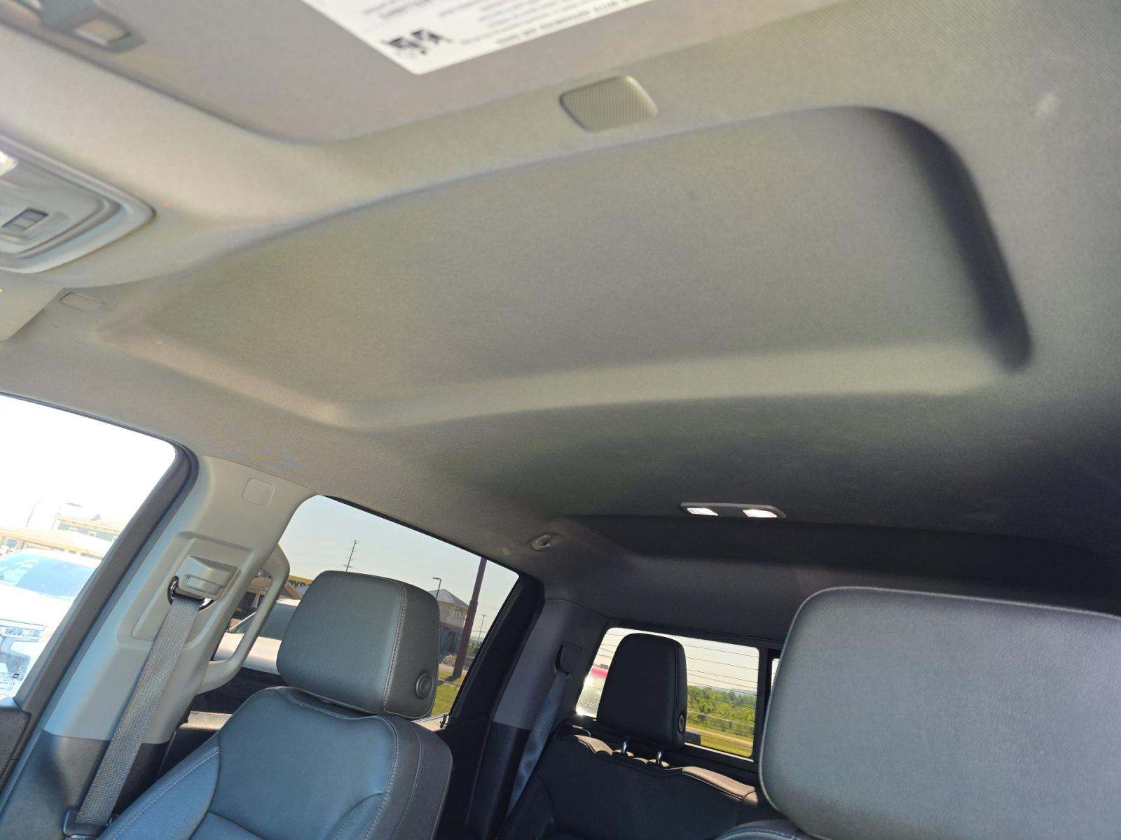 CHEVROLET SILVERADO - 7