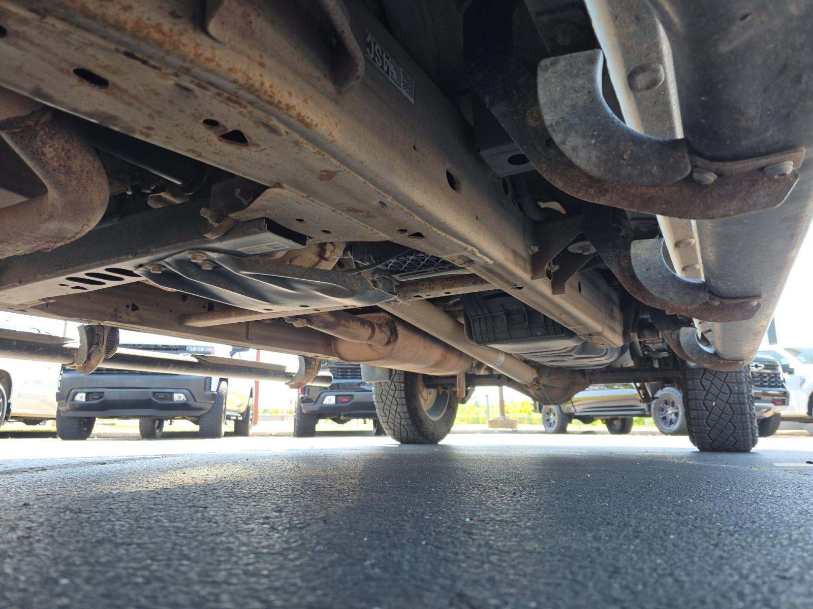 CHEVROLET SILVERADO - 3