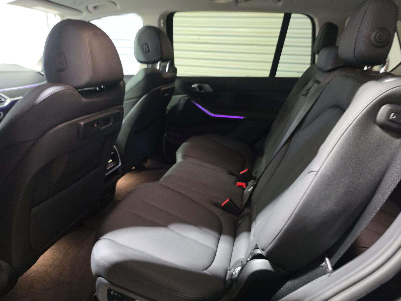 2021 BMW X7 xDrive40i AWD