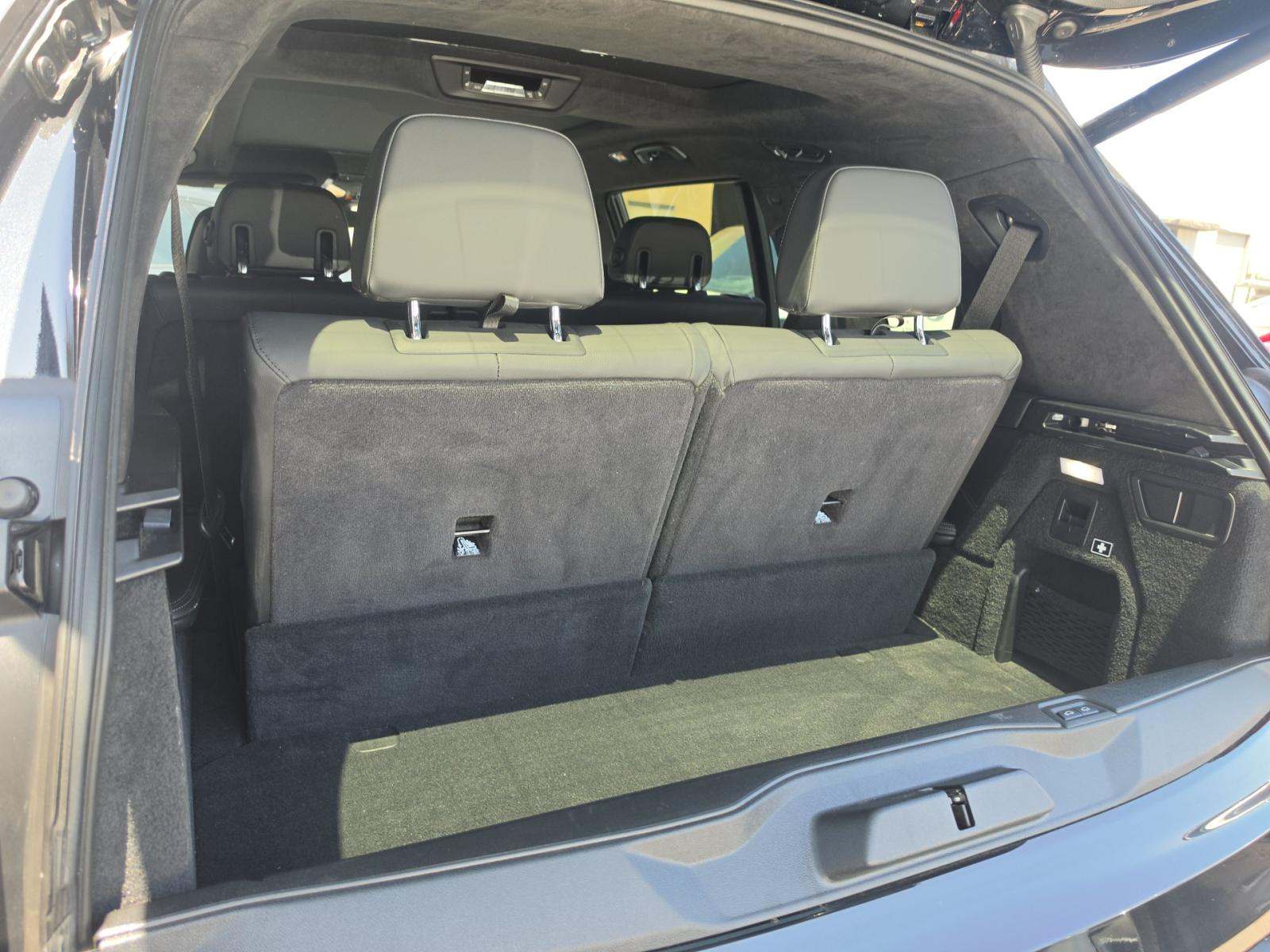 2022 BMW X7 M50i AWD