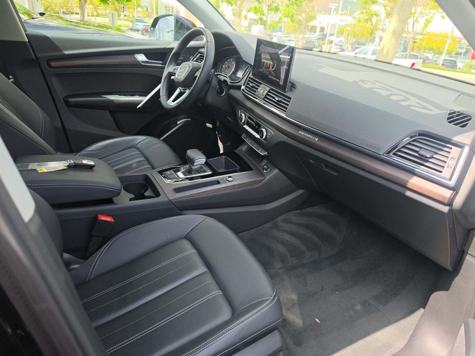 2023 Audi Q5 Premium AWD