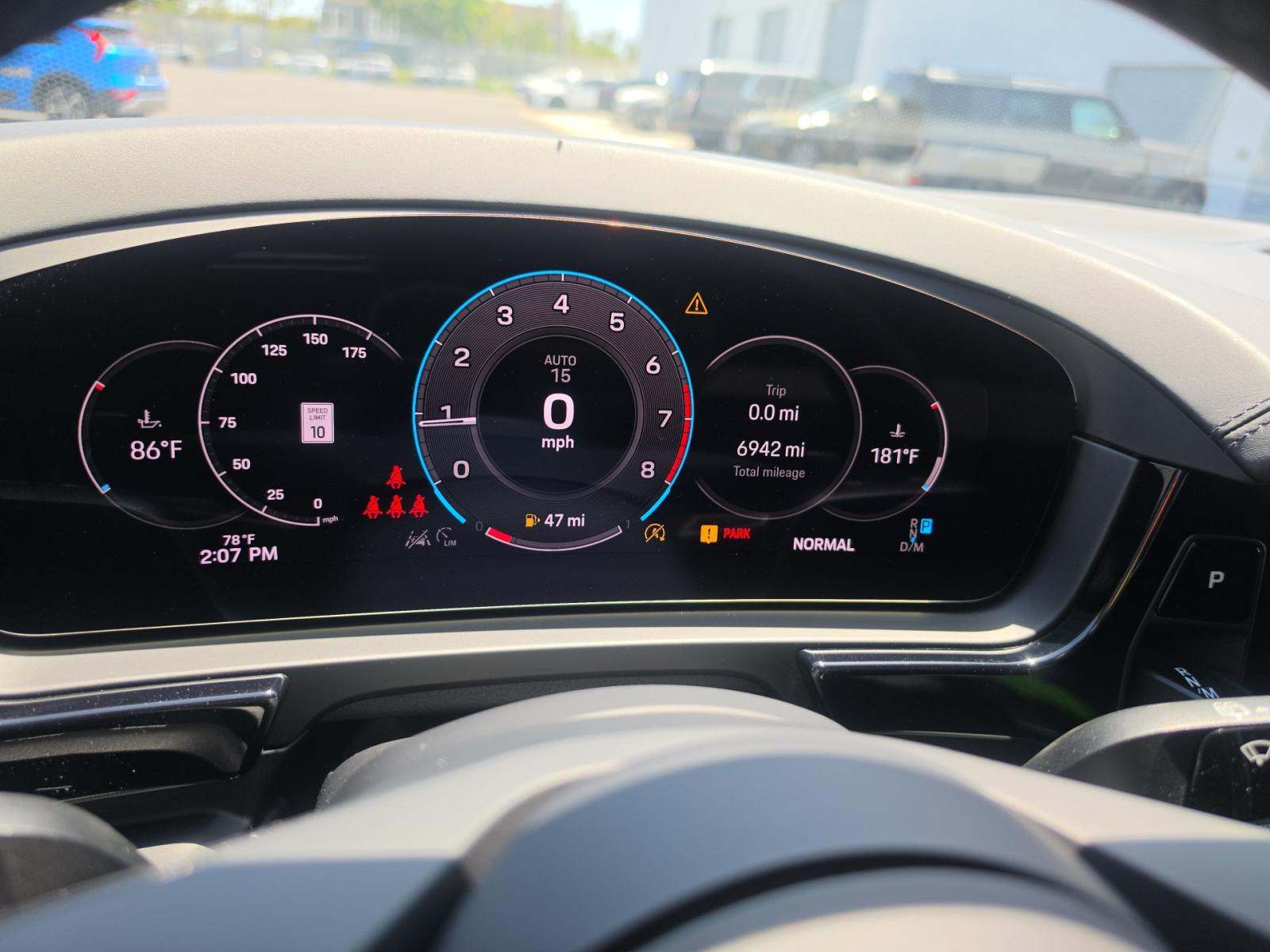 PORSCHE CAYENNE - 9