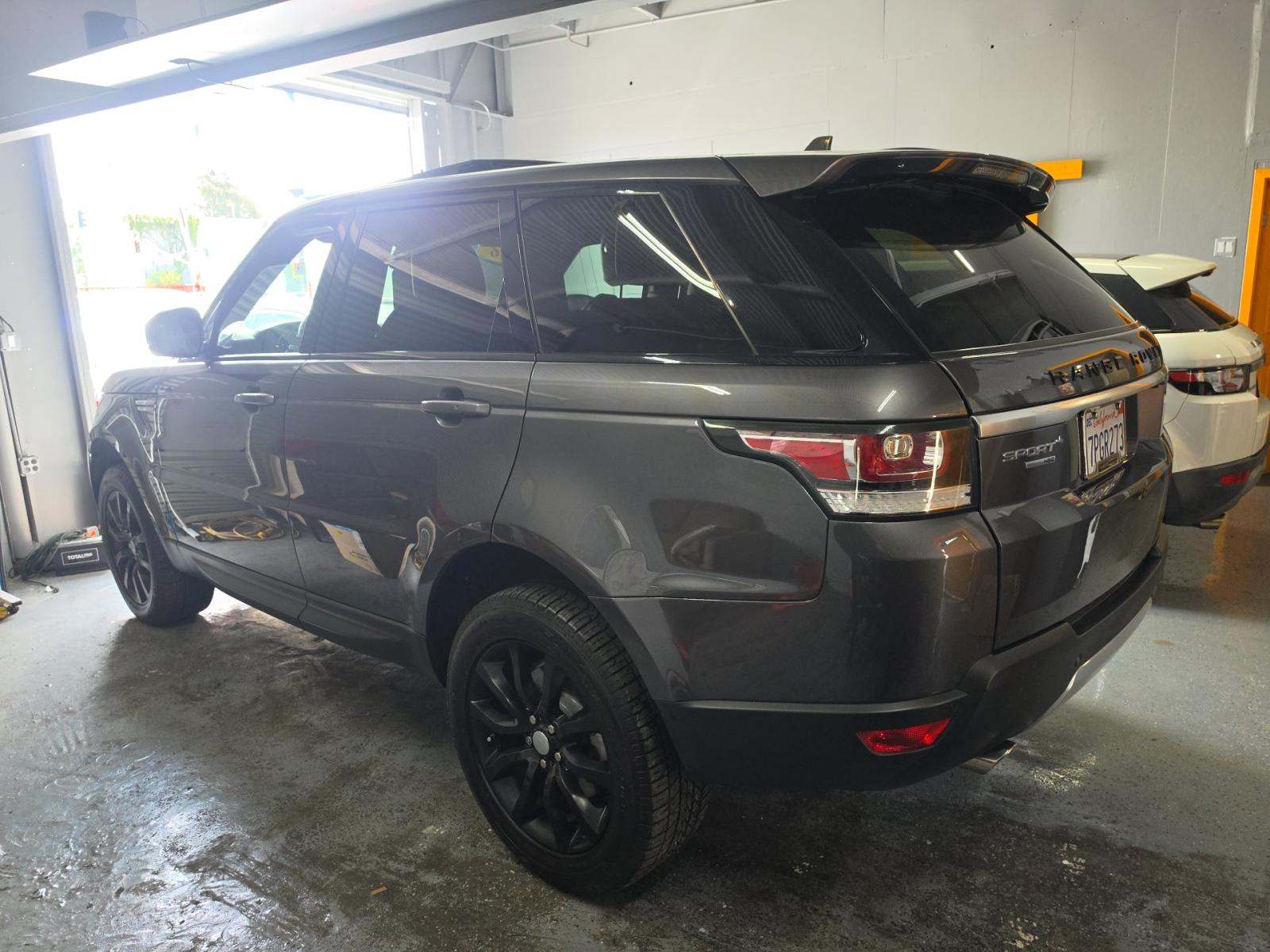 LAND ROVER RANGE ROVER SPORT - 2