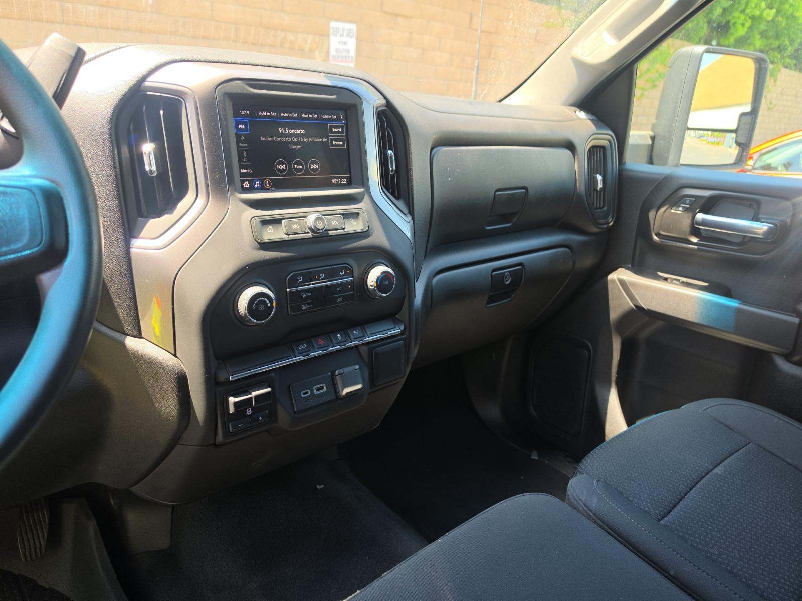2023 Chevrolet Silverado 2500HD Custom RWD
