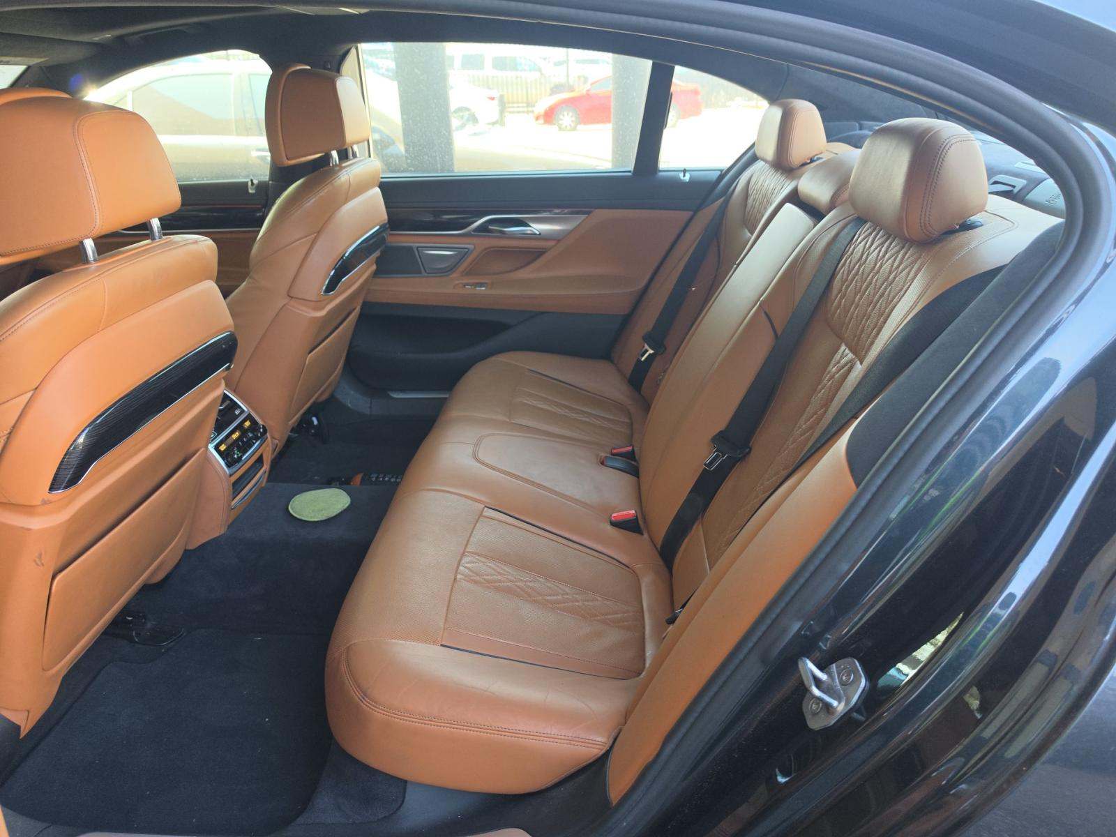 2016 BMW 7 Series 750i xDrive AWD
