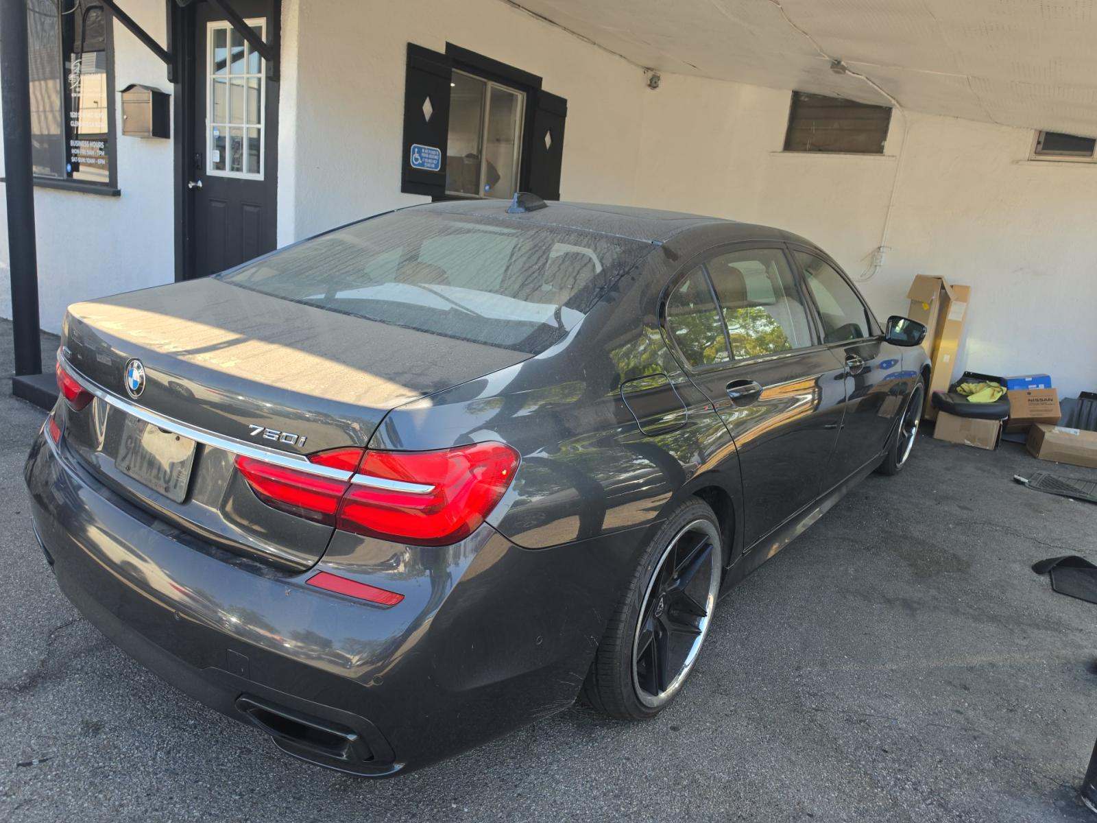 2016 BMW 7 Series 750i xDrive AWD
