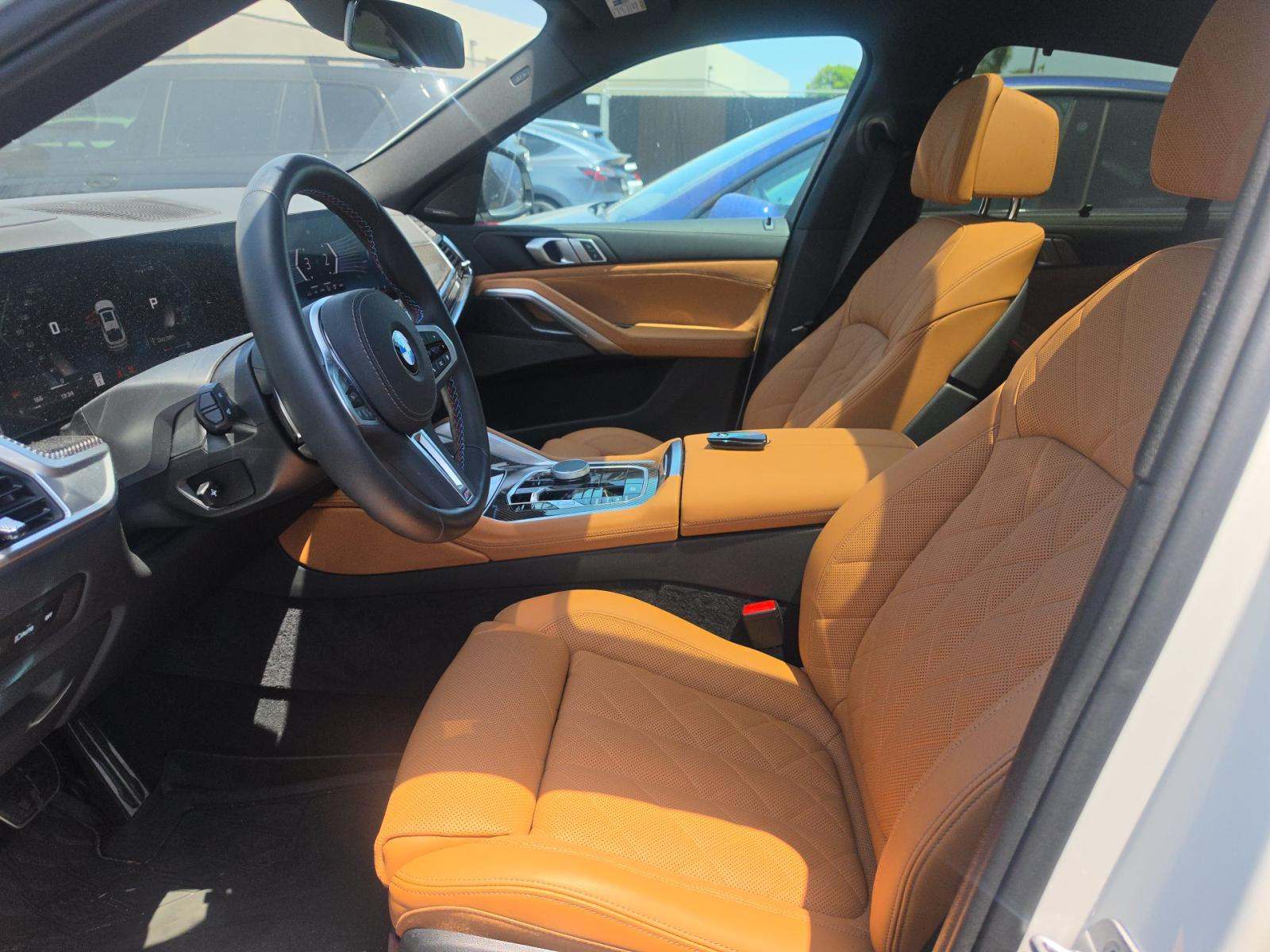 2025 BMW X6 M60i xDrive AWD