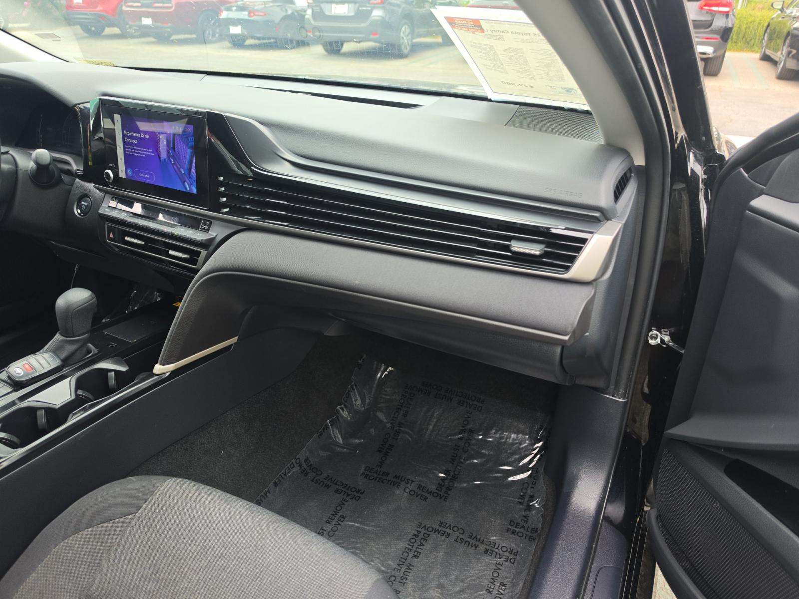 2025 Toyota Camry LE FWD