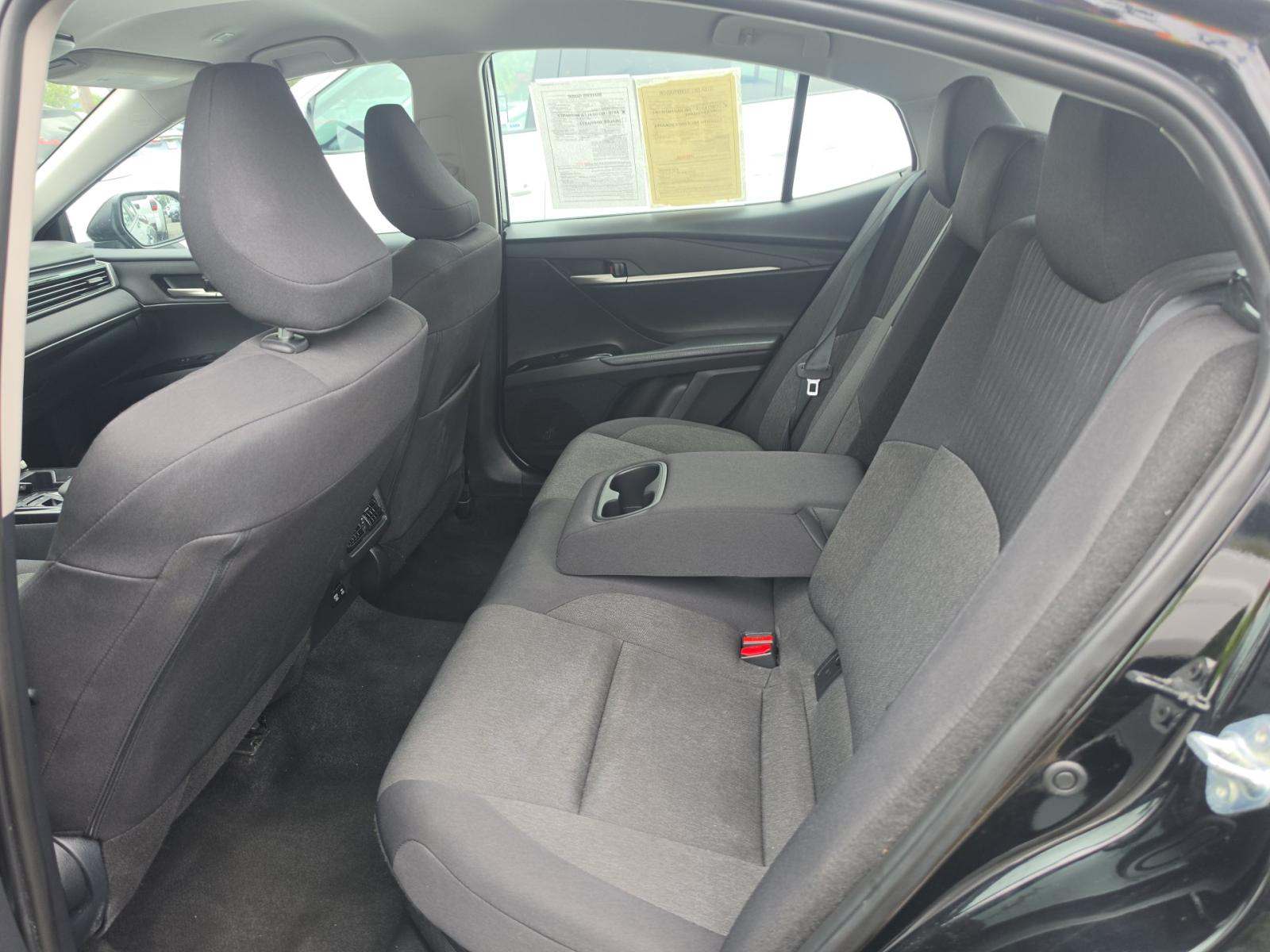 2025 Toyota Camry LE FWD