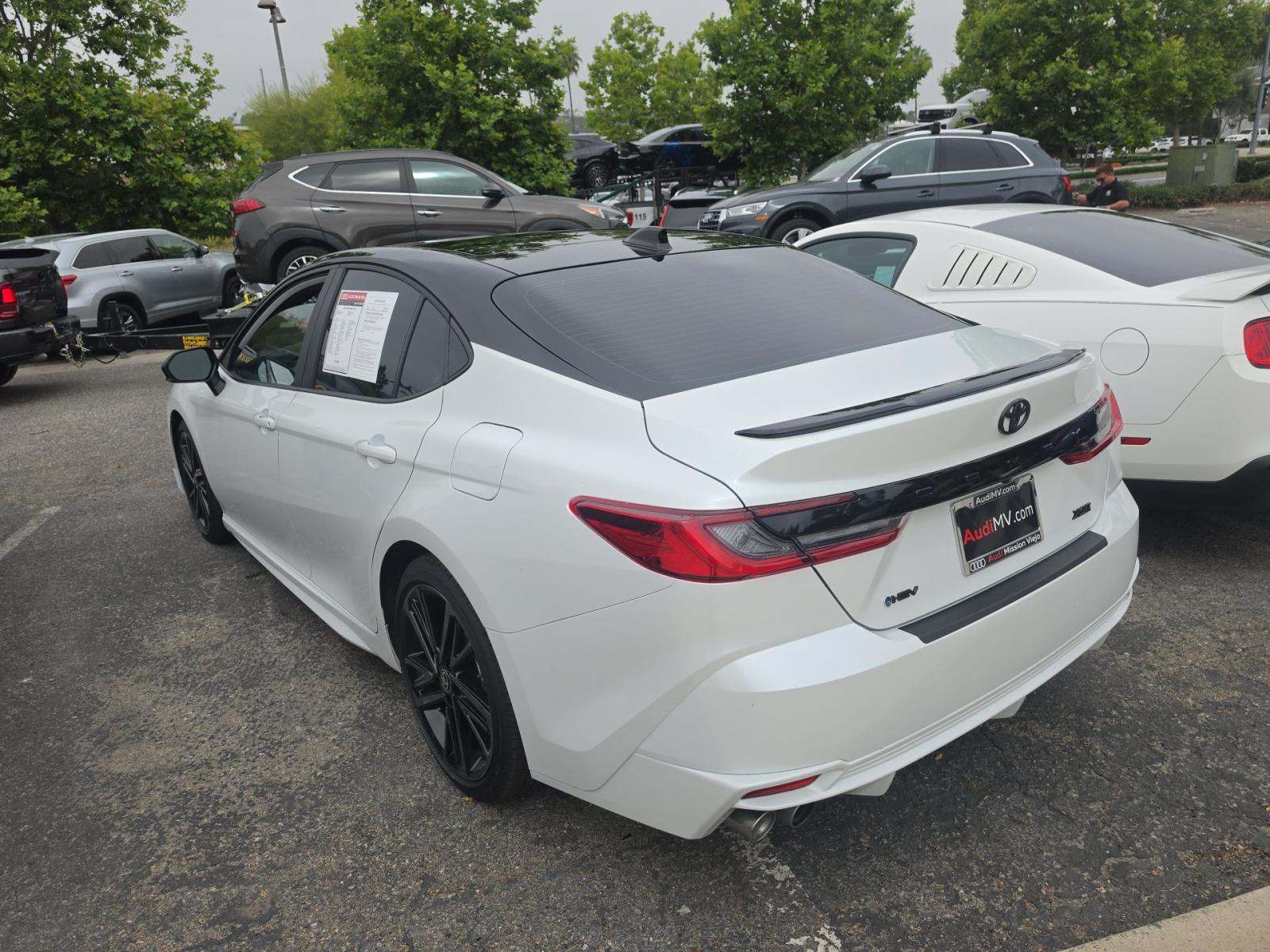 TOYOTA CAMRY - 2