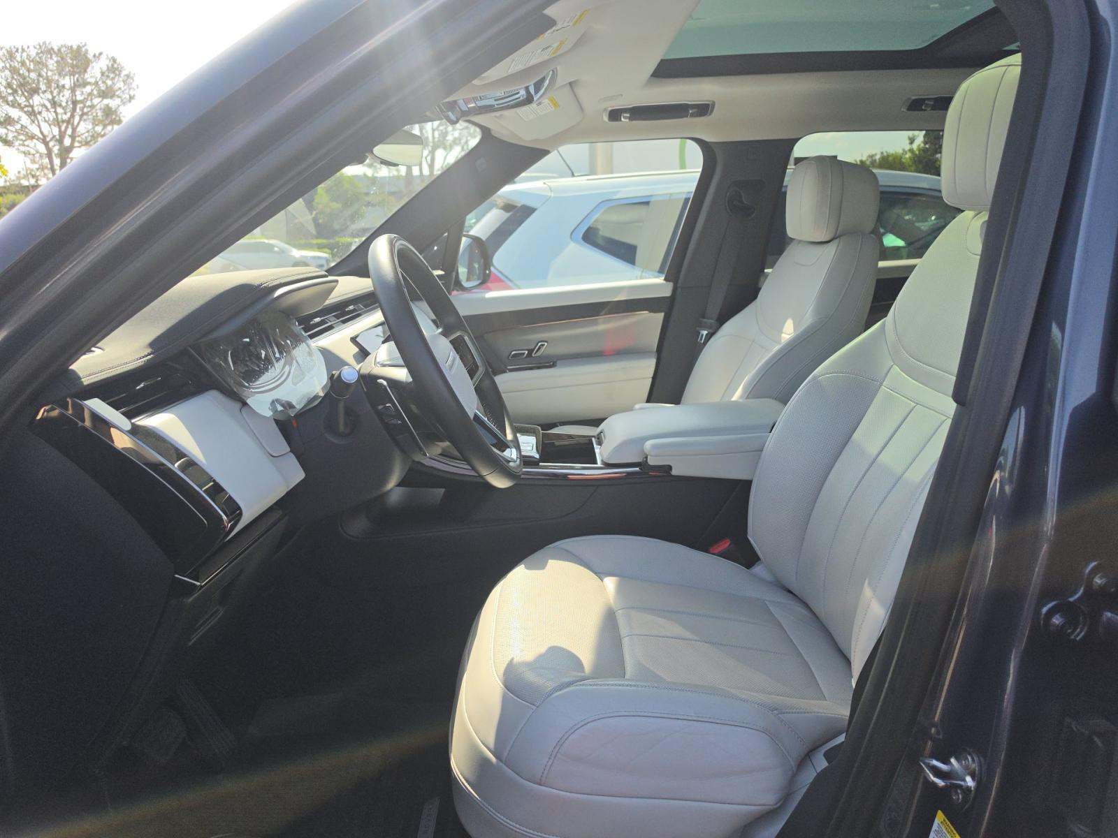 2024 Land Rover Range Rover Sport SE AWD