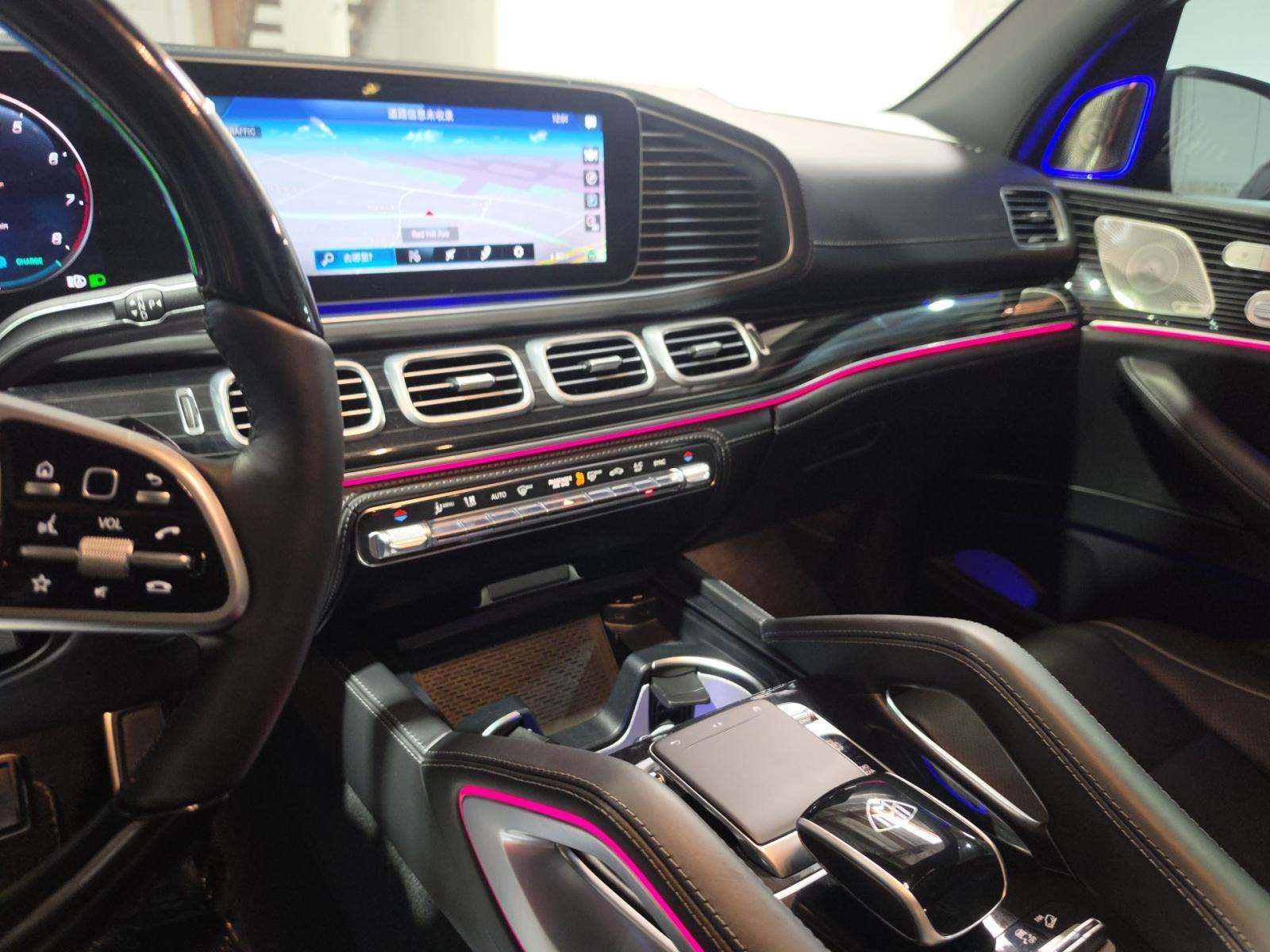 MERCEDES-BENZ GLS - 10