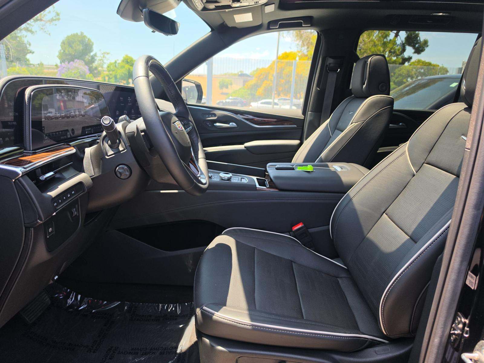 2024 Cadillac Escalade ESV Premium Luxury AWD