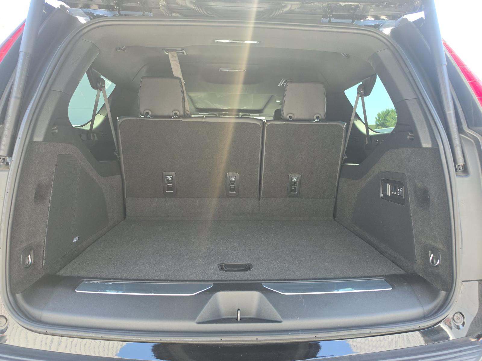 2024 Cadillac Escalade ESV Premium Luxury AWD