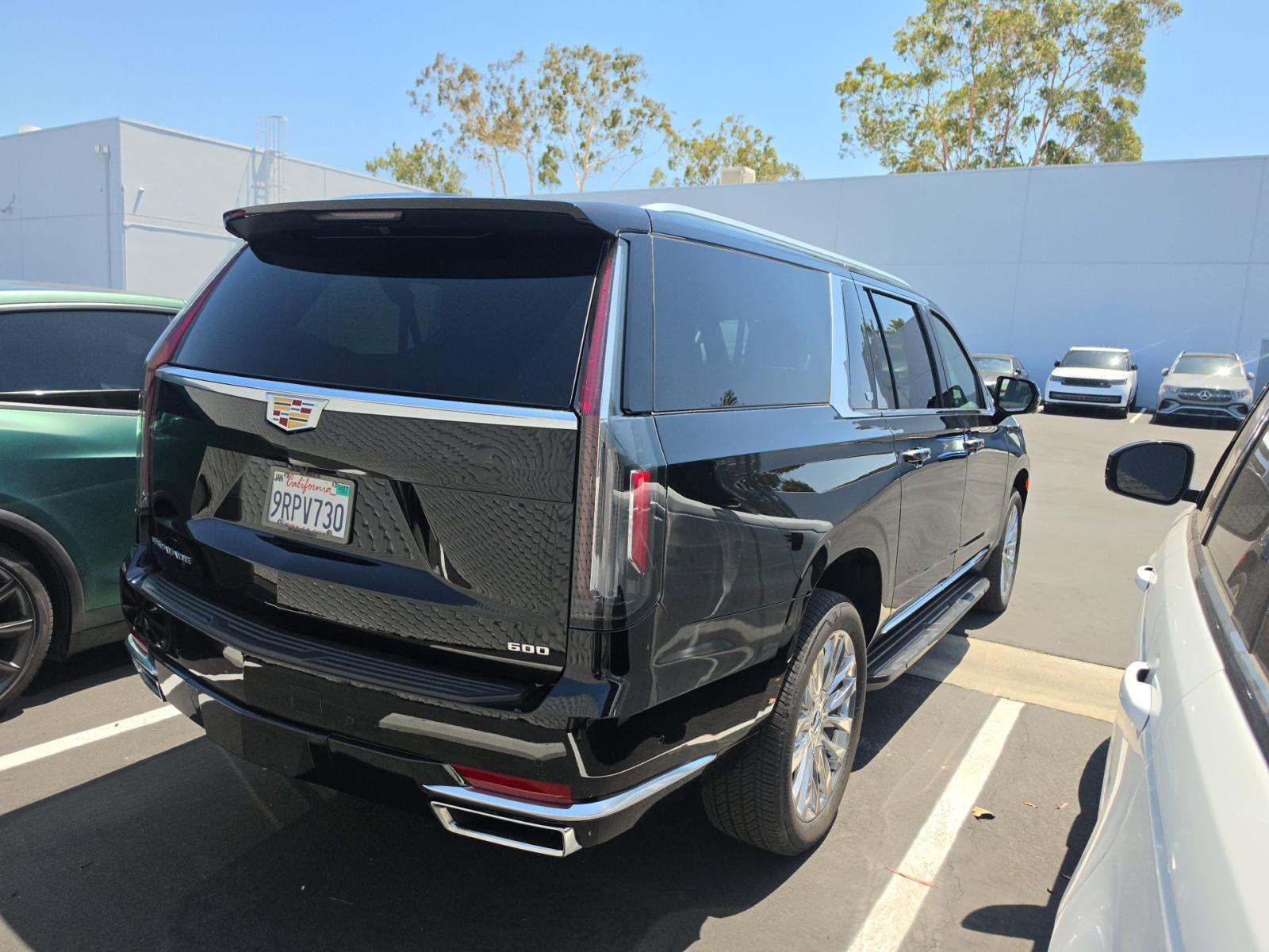 2024 Cadillac Escalade ESV Premium Luxury AWD