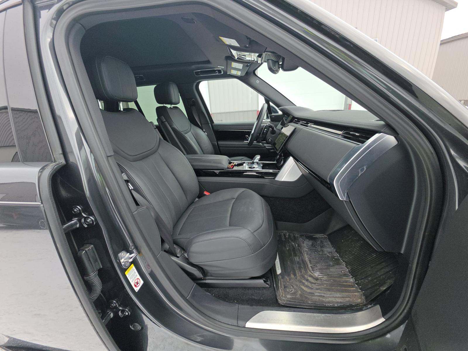 2023 Land Rover Range Rover SE AWD