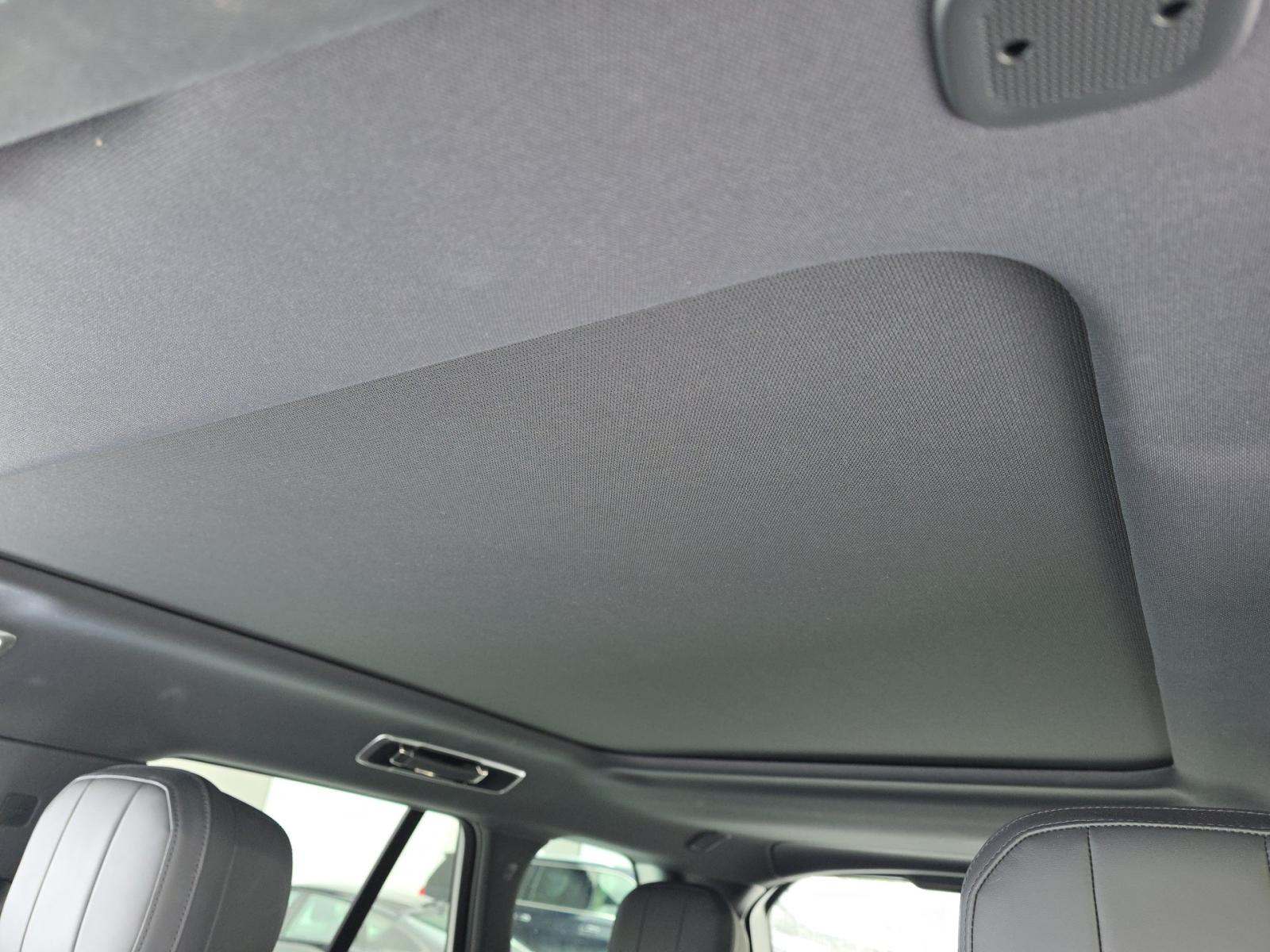 2023 Land Rover Range Rover SE AWD