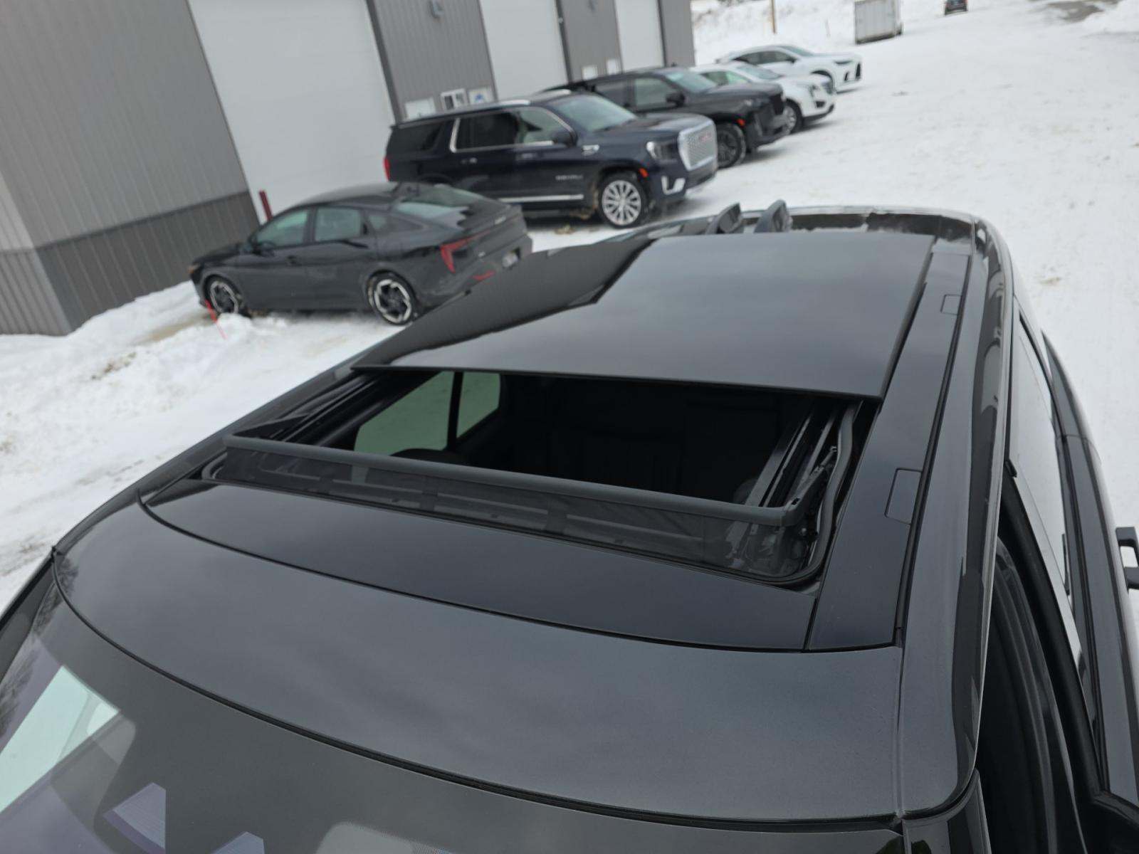 2023 Land Rover Range Rover SE AWD