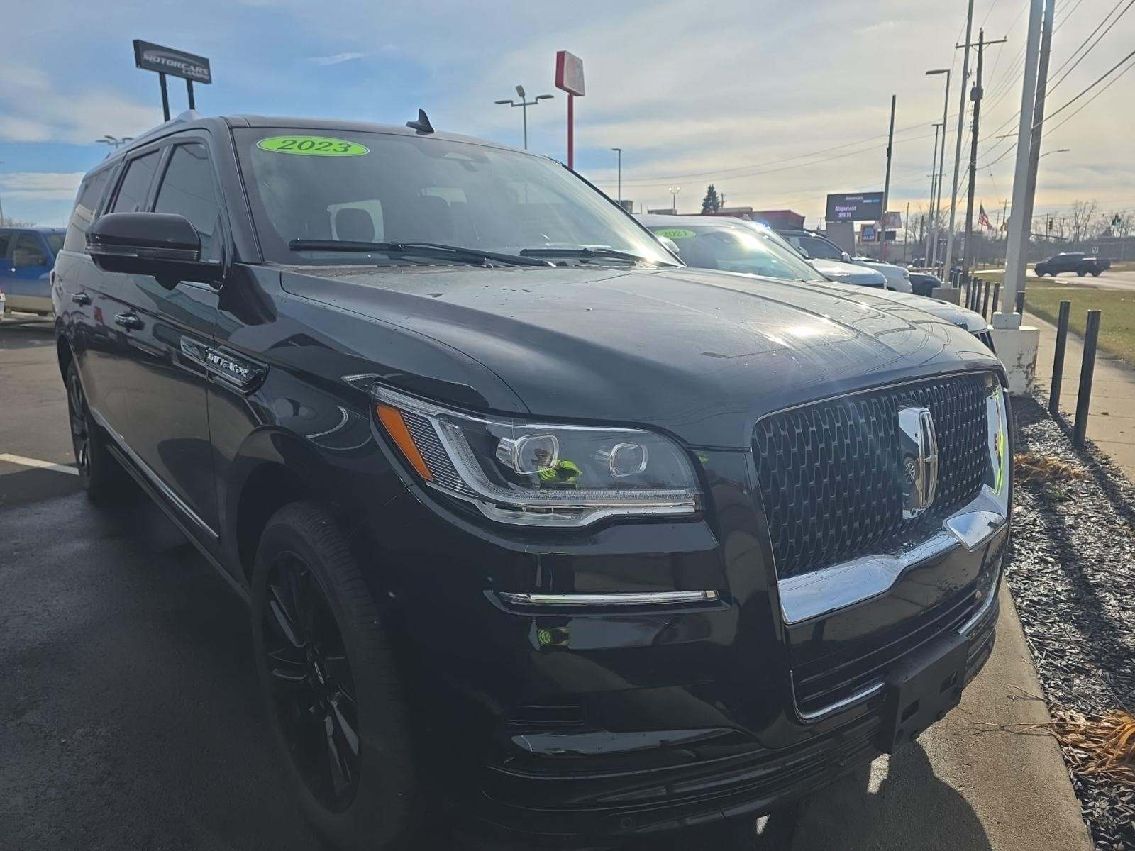 2023 Lincoln Navigator L Reserve AWD