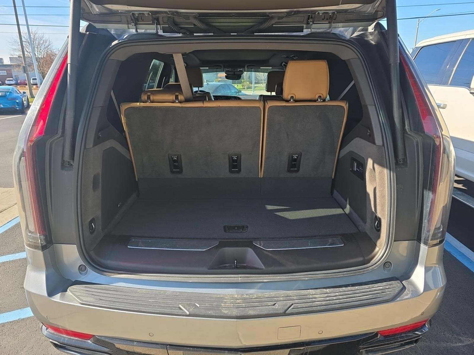 2021 Cadillac Escalade Sport AWD