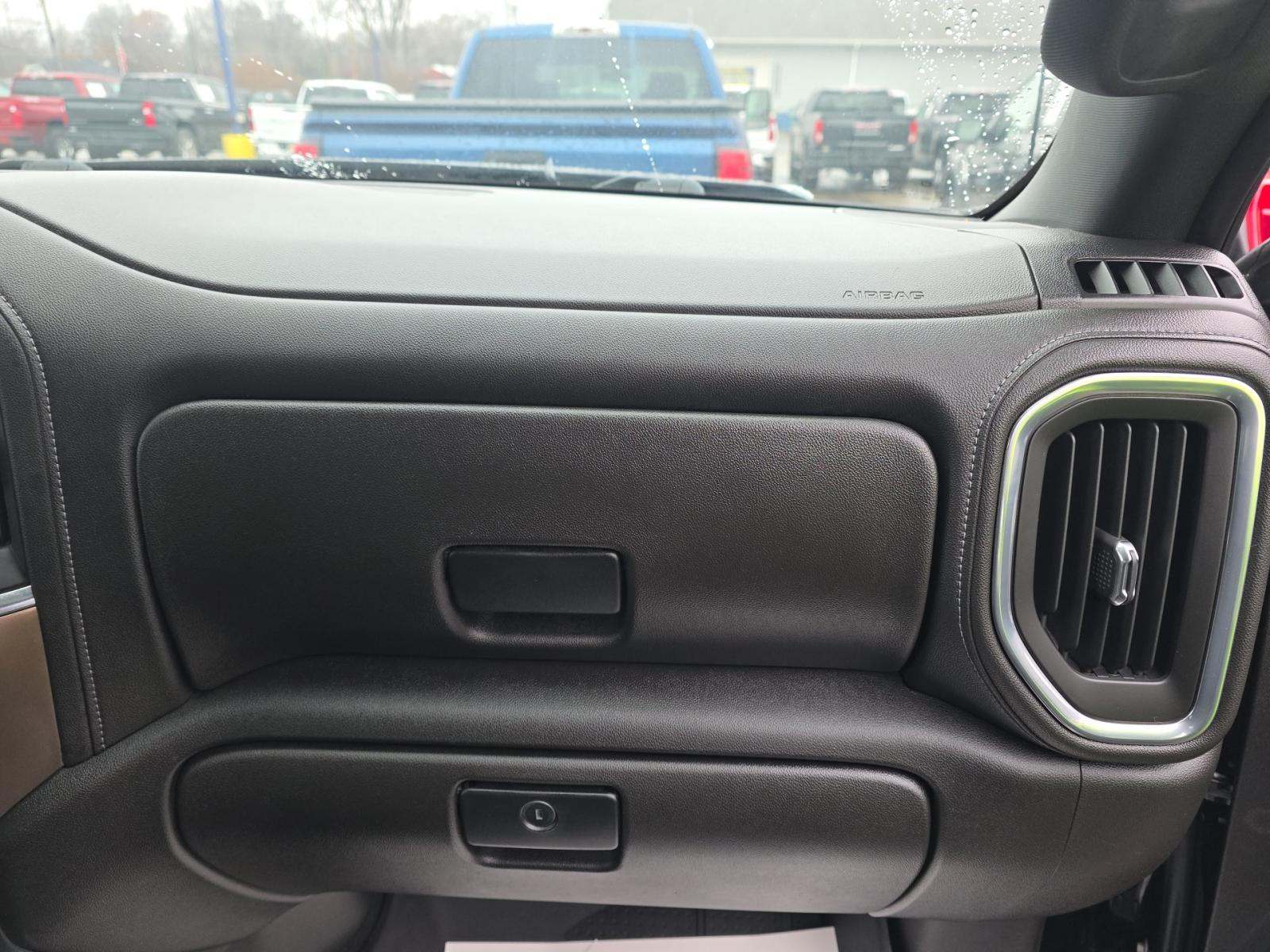 2022 Chevrolet Silverado 1500 High Country AWD