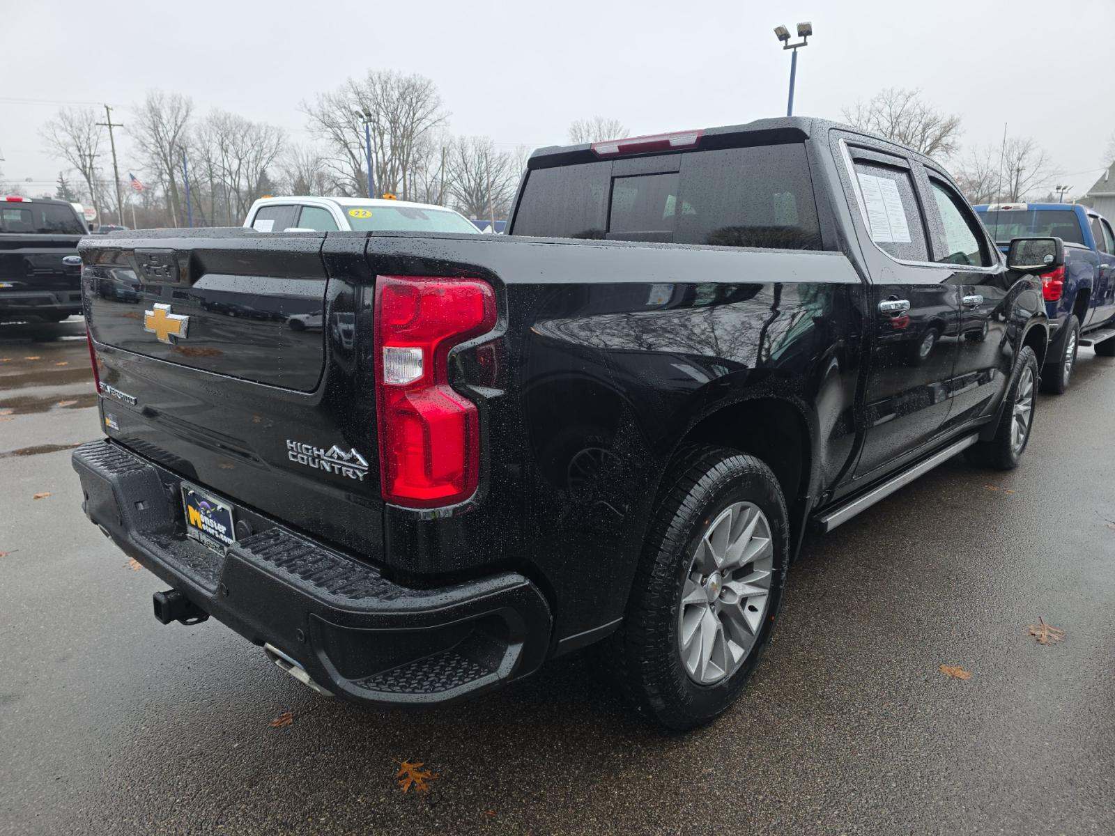2022 Chevrolet Silverado 1500 High Country AWD